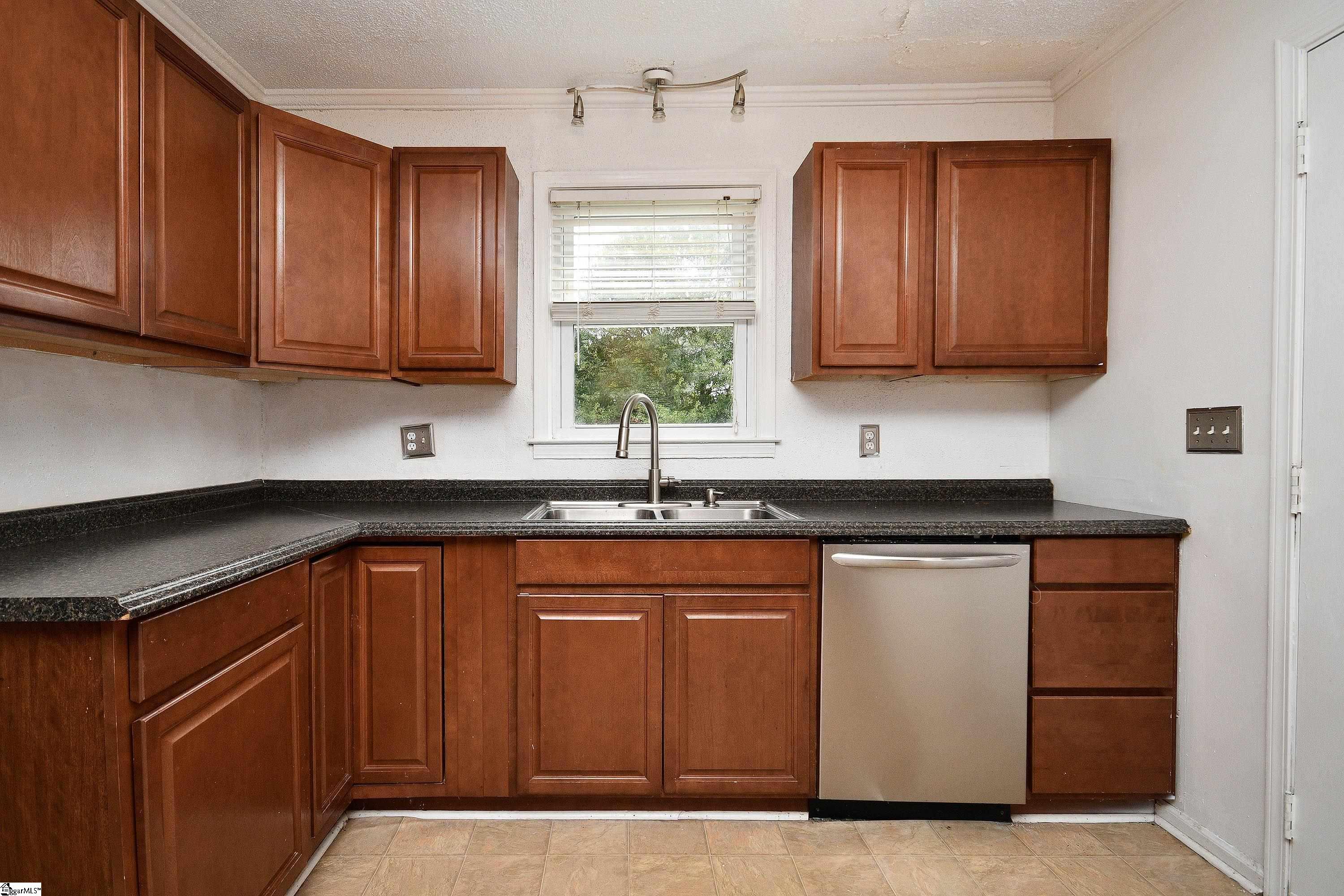 310 Kingston Way Anderson, SC 29625