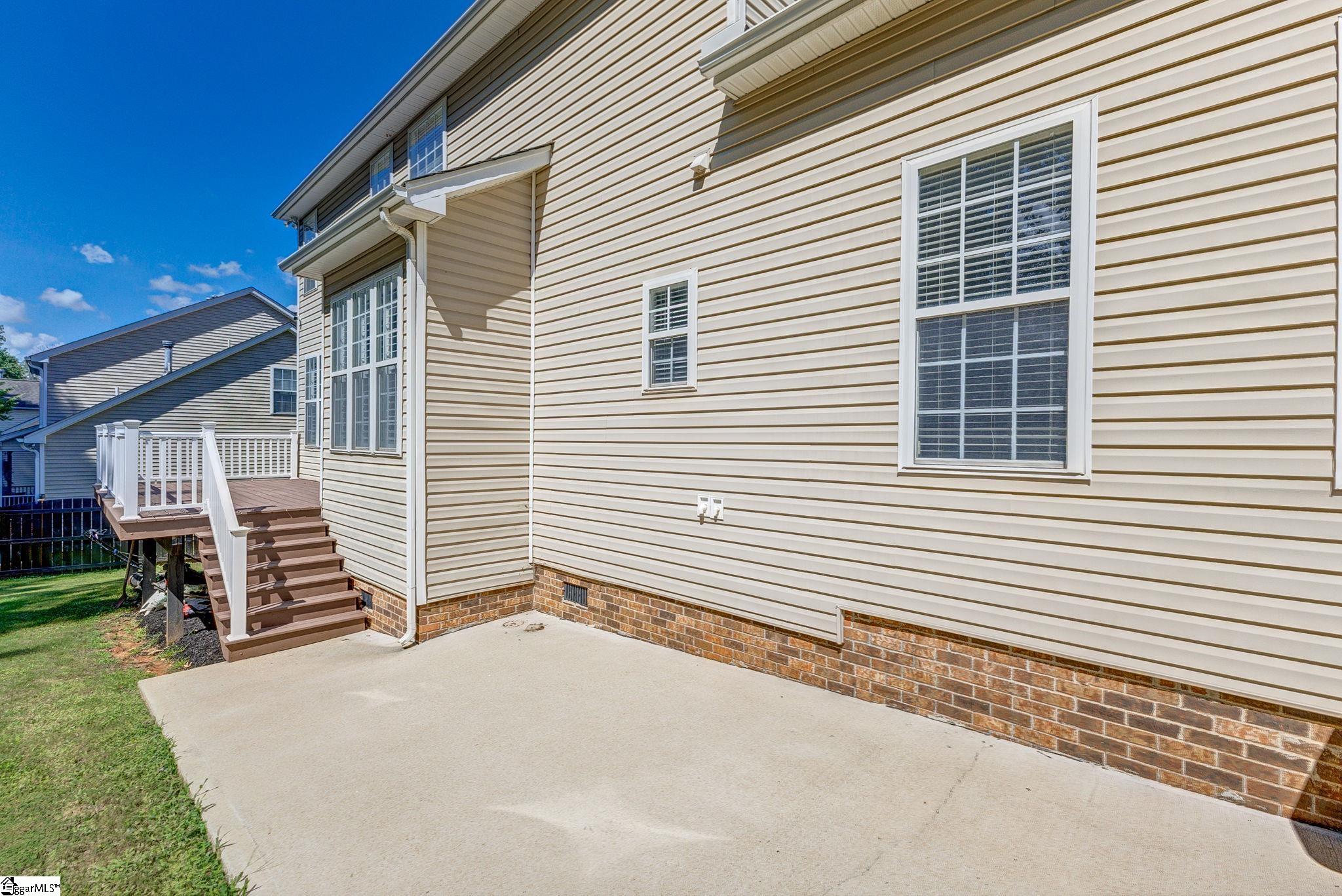 313 Stayman Court Simpsonville, SC 29681