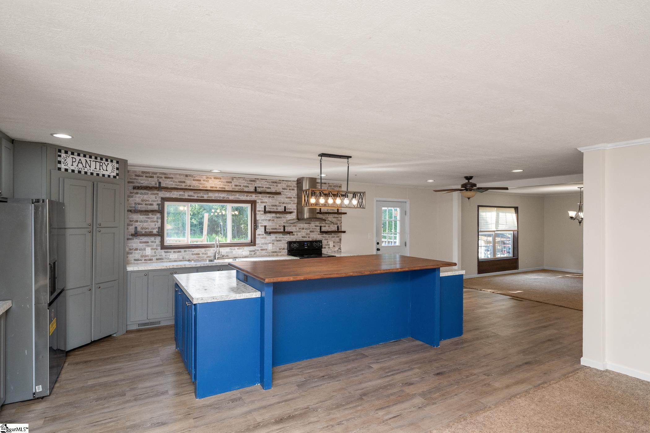 840 Miller Road Woodruff, SC 29388