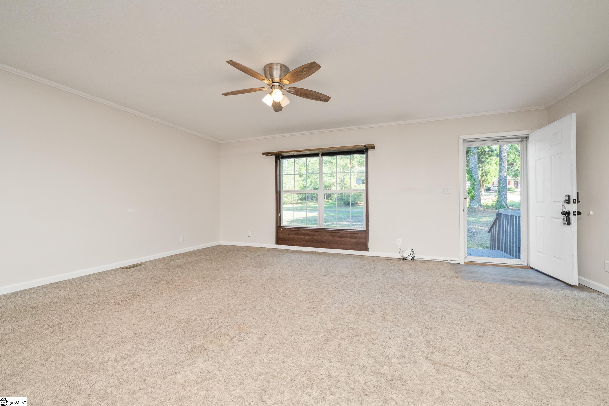 840 Miller Road Woodruff, SC 29388