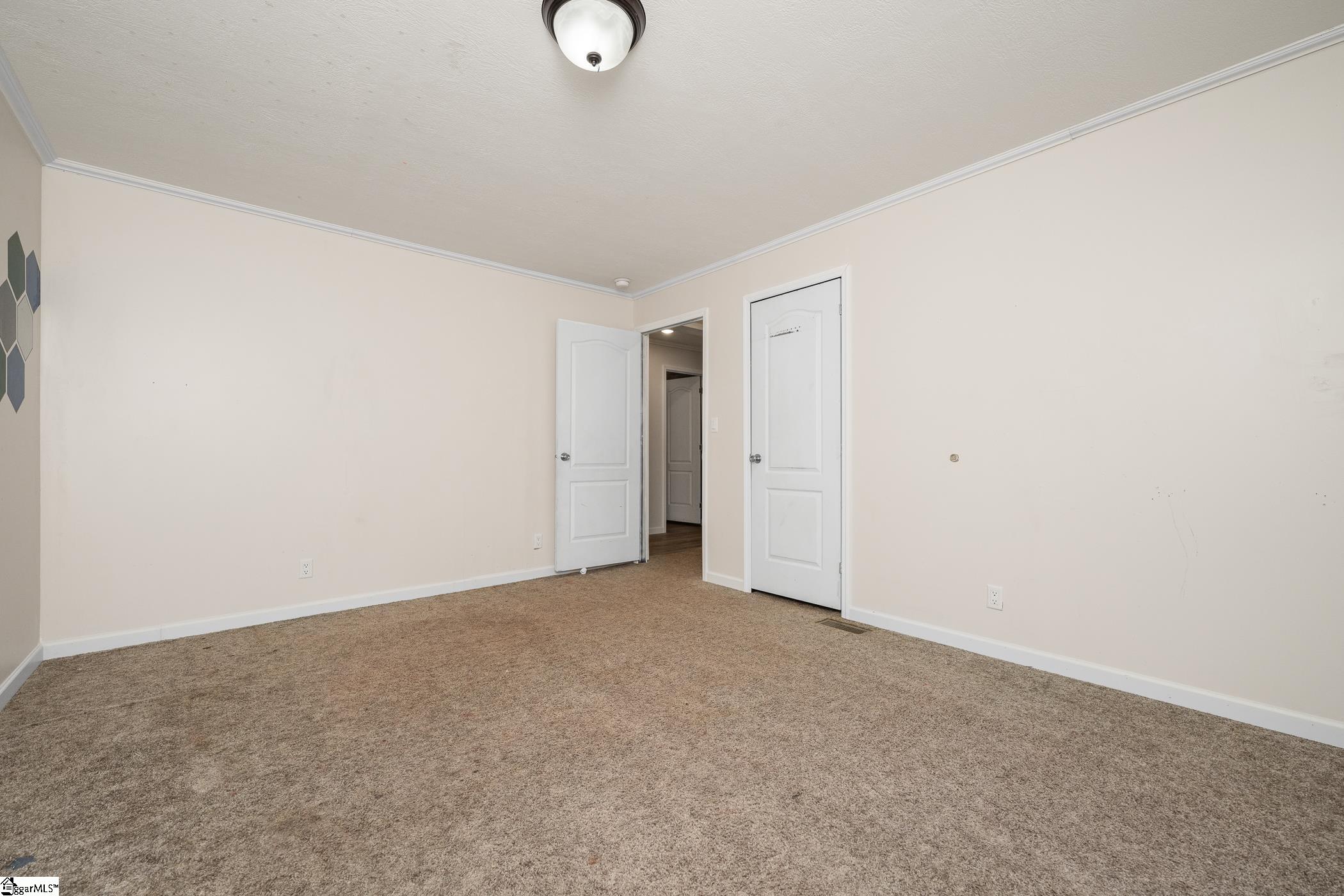 840 Miller Road Woodruff, SC 29388