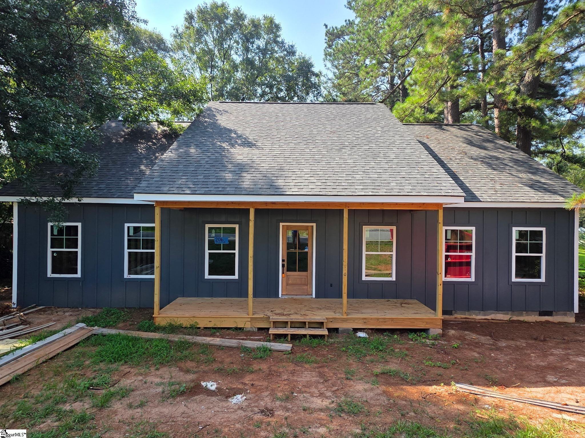 206 Princeton Avenue Greenville, SC 29607