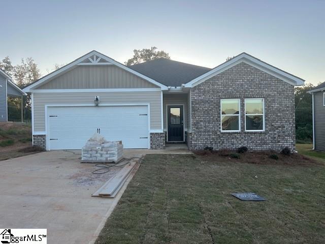 279 Pretoria Drive Woodruff, SC 29388