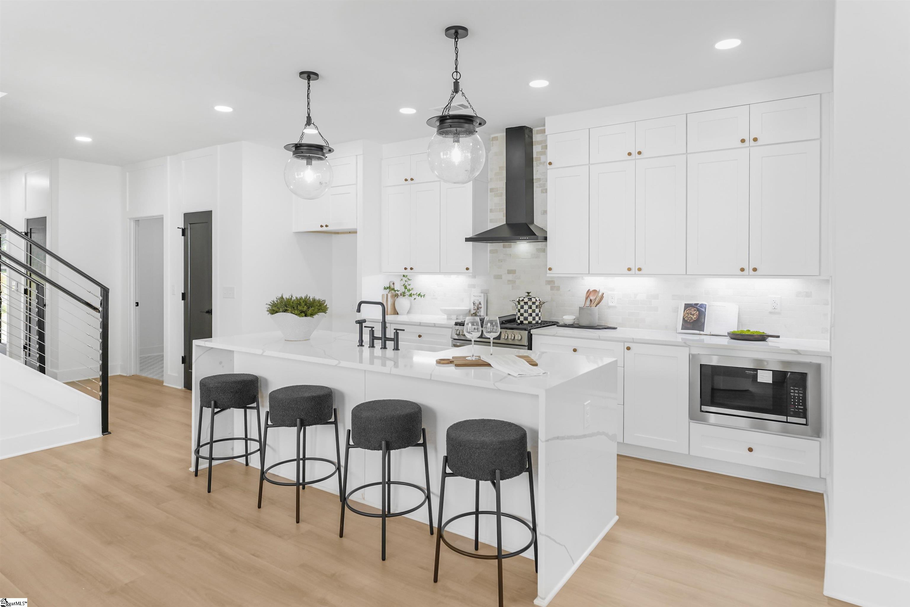 19 Beck Avenue Greenville, SC 29605