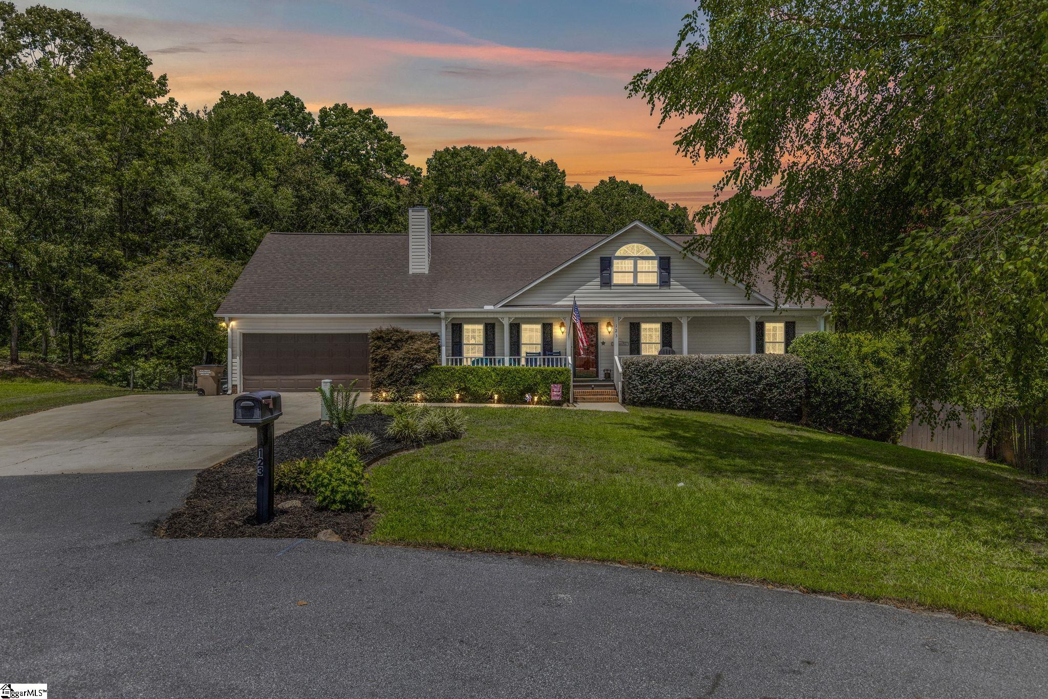 123 Crompton Drive Pelzer, SC 29669