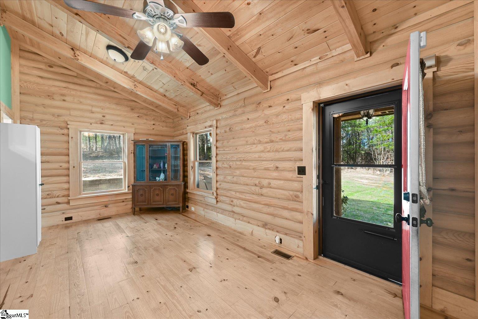 145 Dalton Road Marietta, SC 29661