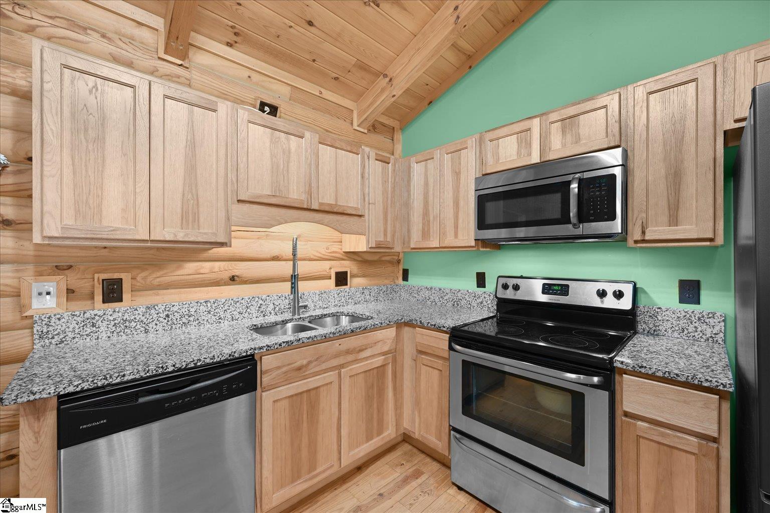 145 Dalton Road Marietta, SC 29661