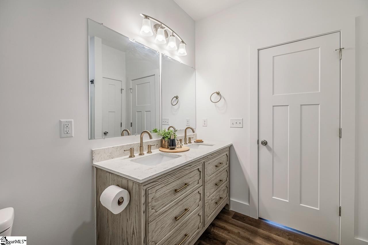 254 Stone Avenue Woodruff, SC 29388