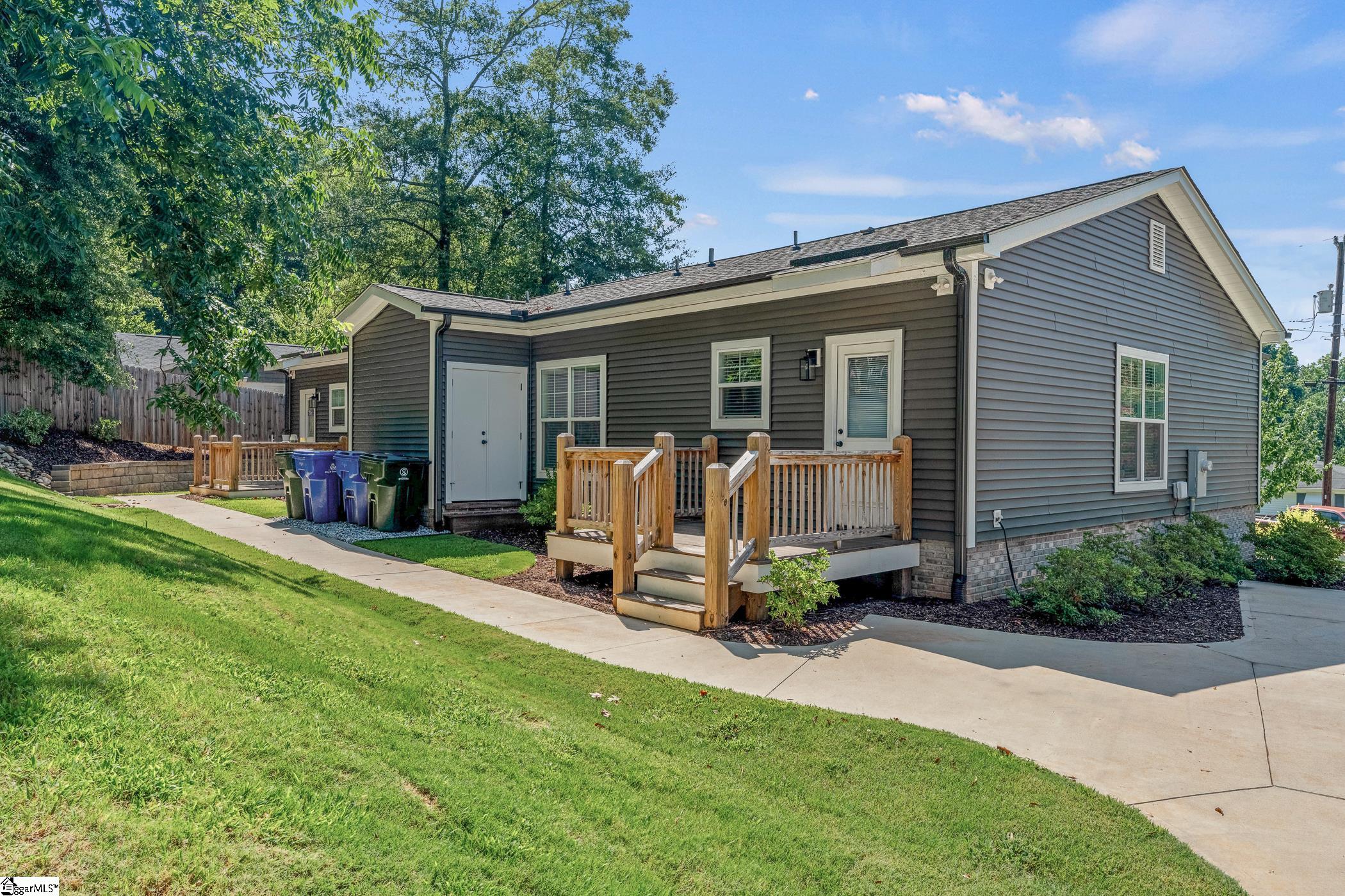 55 Baxter Street Greenville, SC 29607