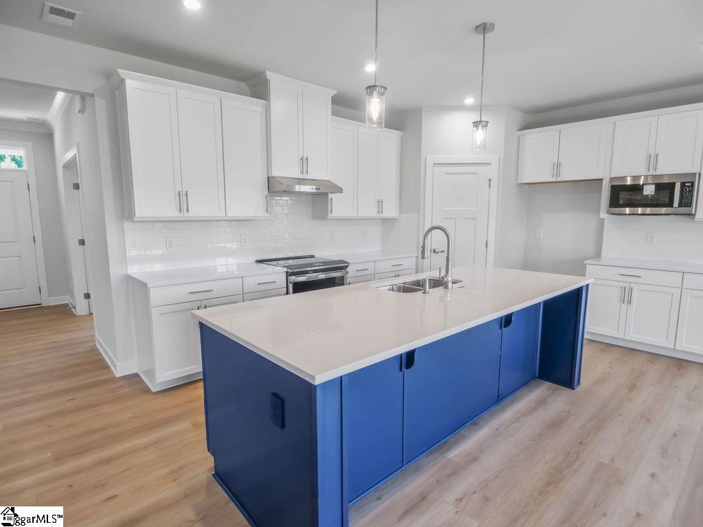7244 Red Cedar Trail Spartanburg, SC 29306