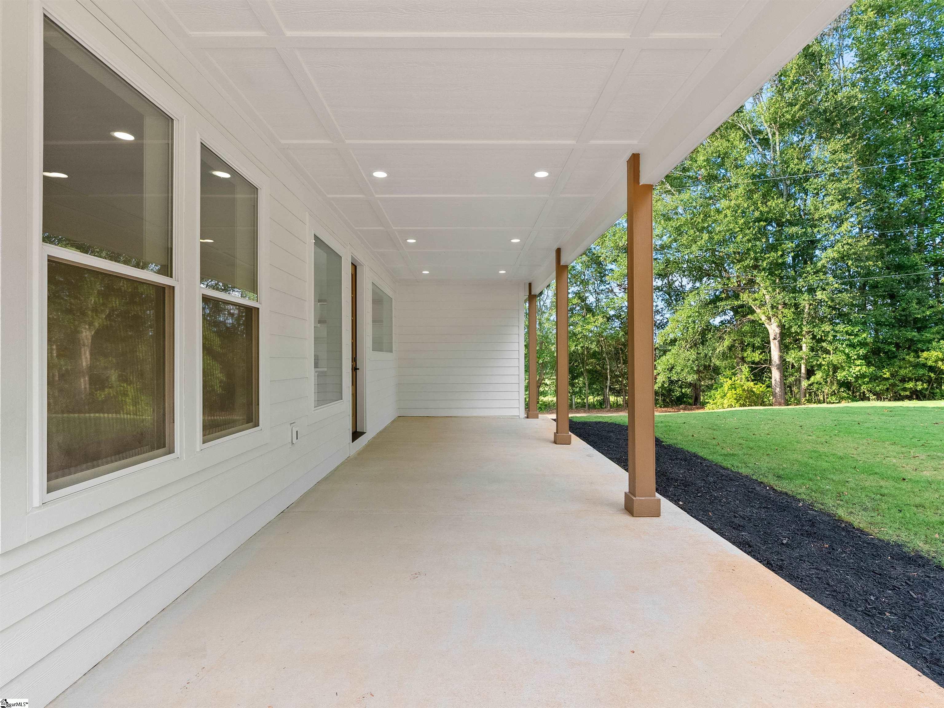 492 Hickory Hollow Road Inman, SC 29349