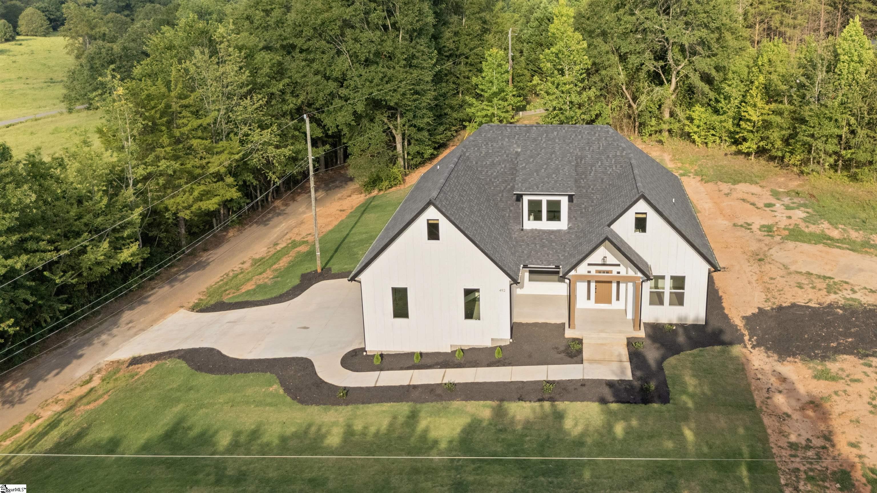 492 Hickory Hollow Road Inman, SC 29349