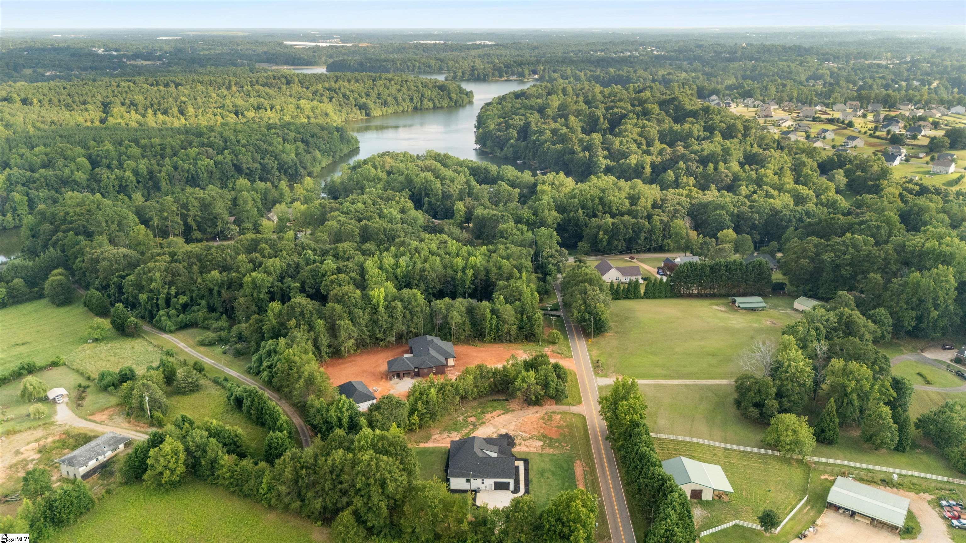 492 Hickory Hollow Road Inman, SC 29349