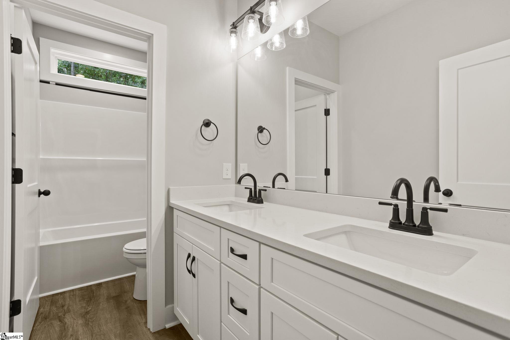 627 Three and Twenty Road Easley, SC 29642