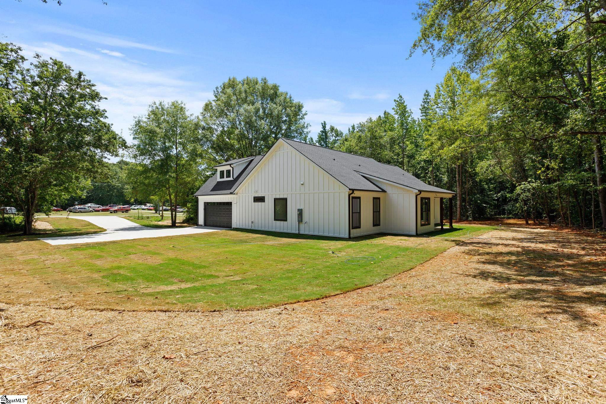 627 Three and Twenty Road Easley, SC 29642
