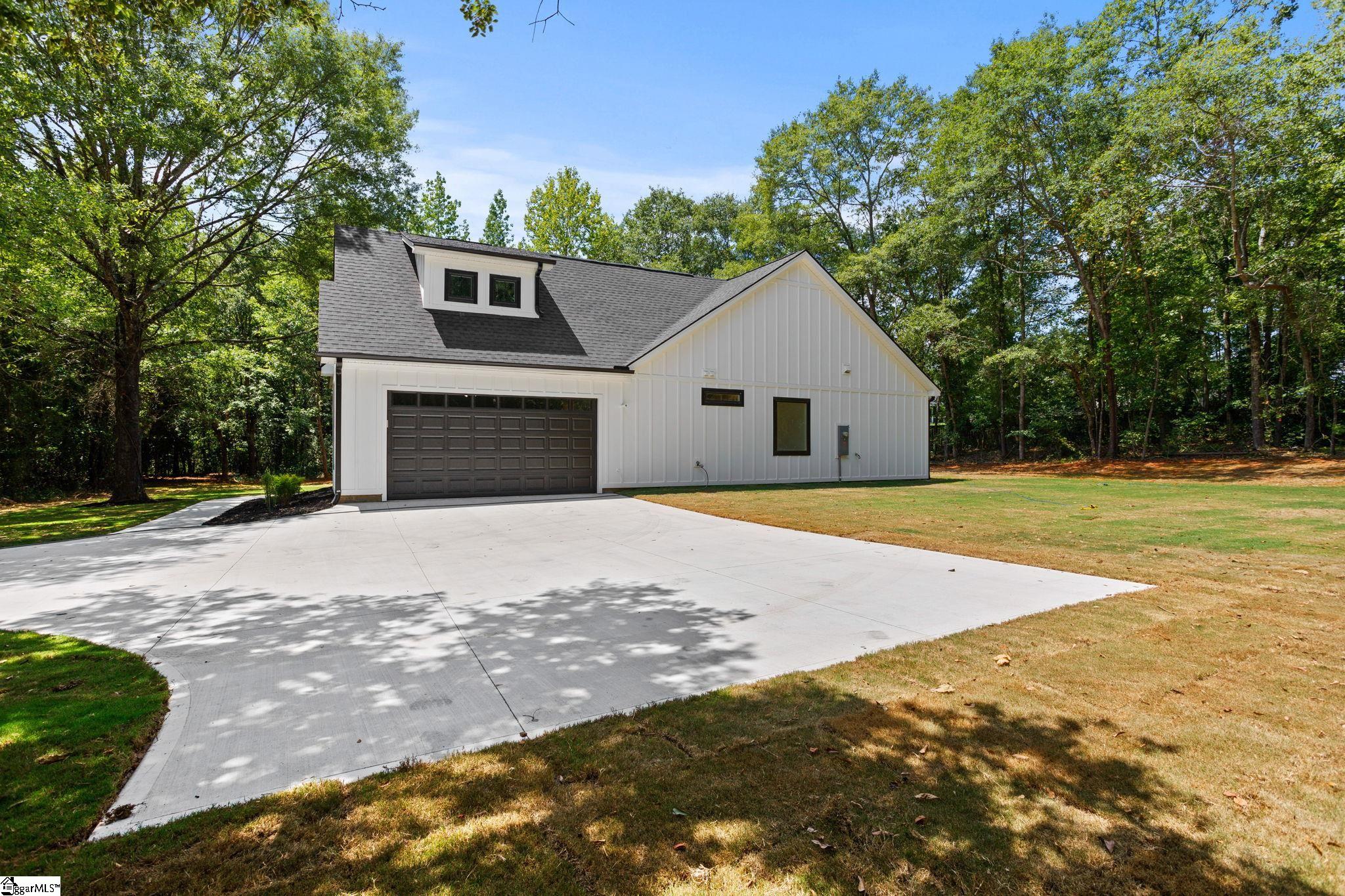 627 Three and Twenty Road Easley, SC 29642