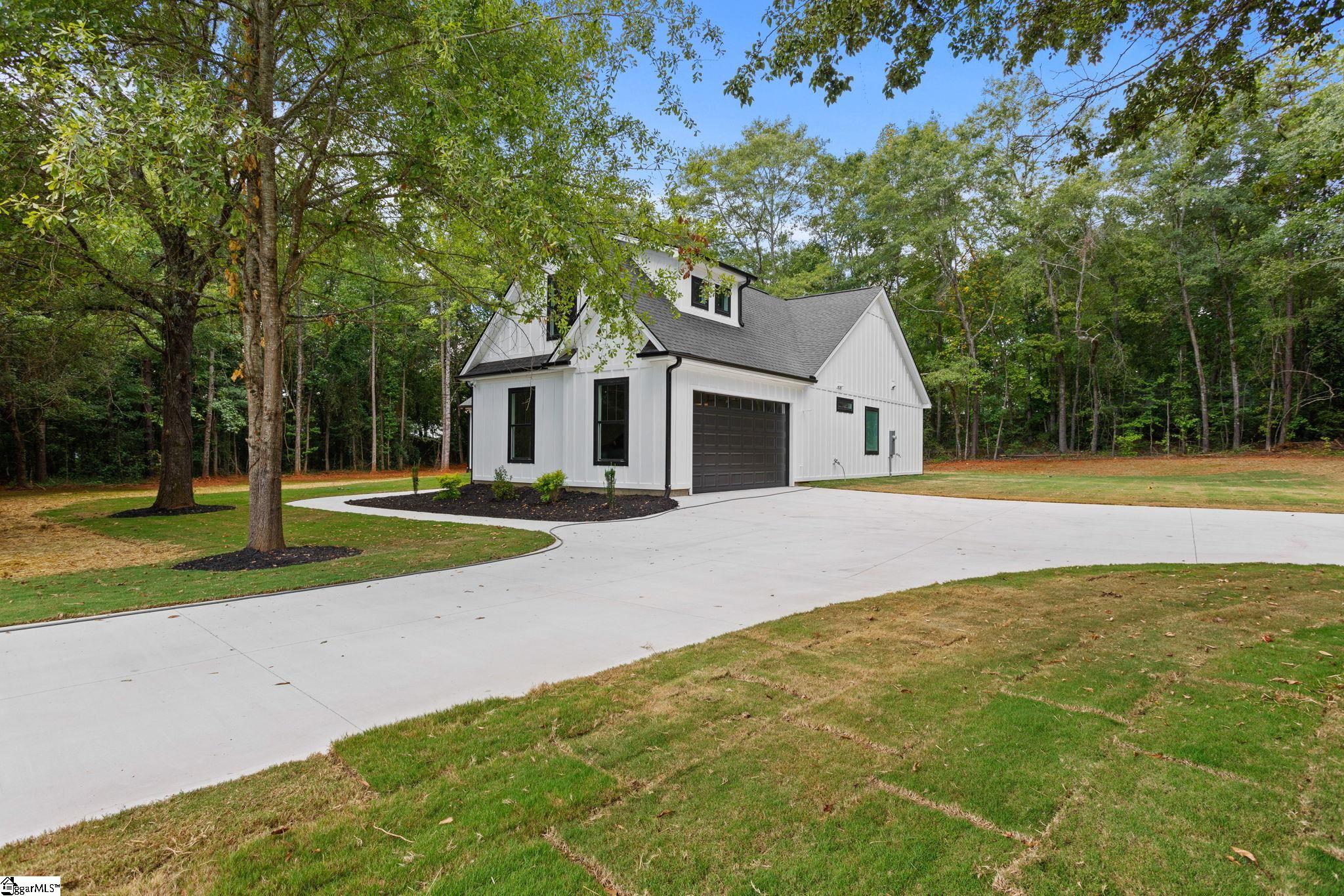 627 Three and Twenty Road Easley, SC 29642
