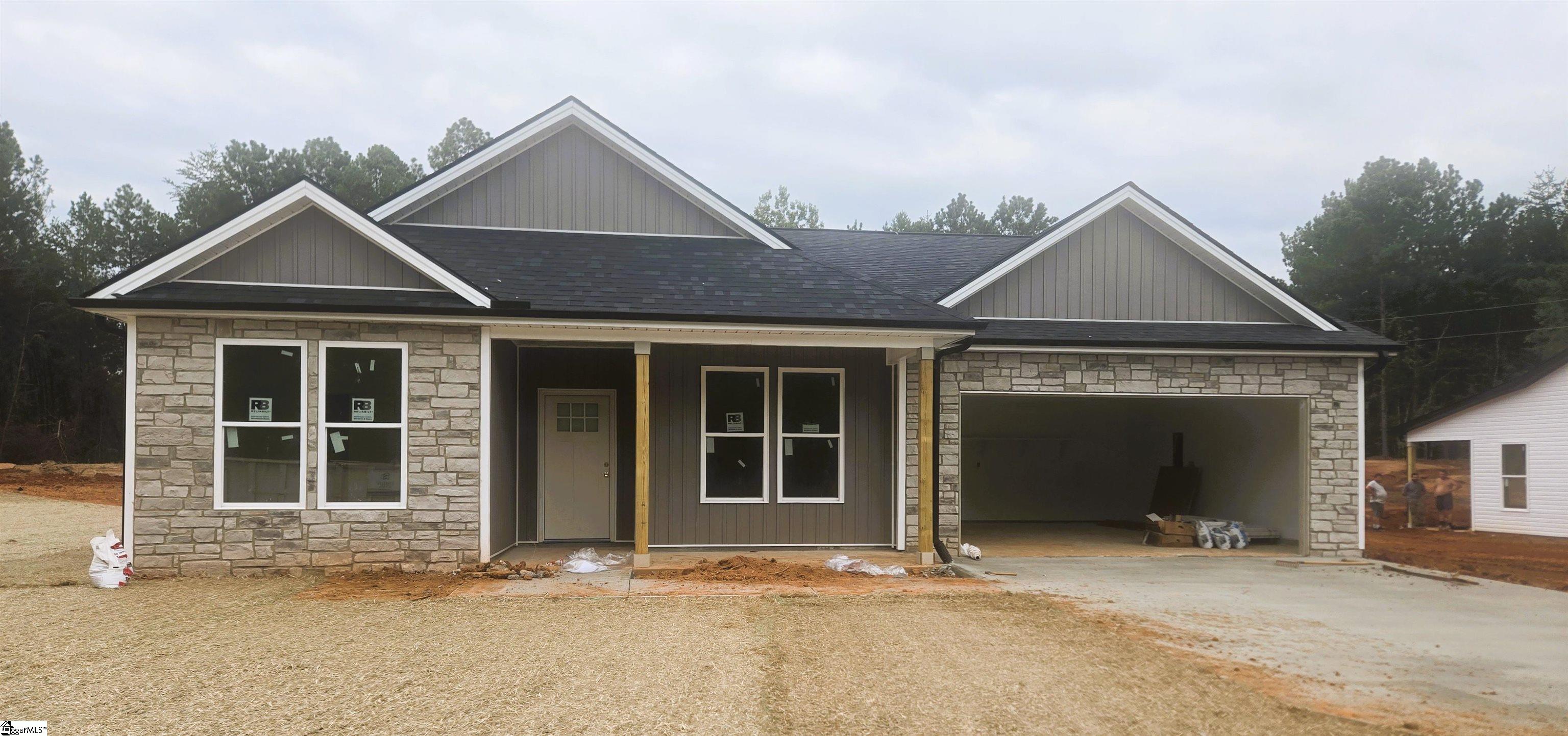 319 Gwinn Mill Road Pauline, SC 29374