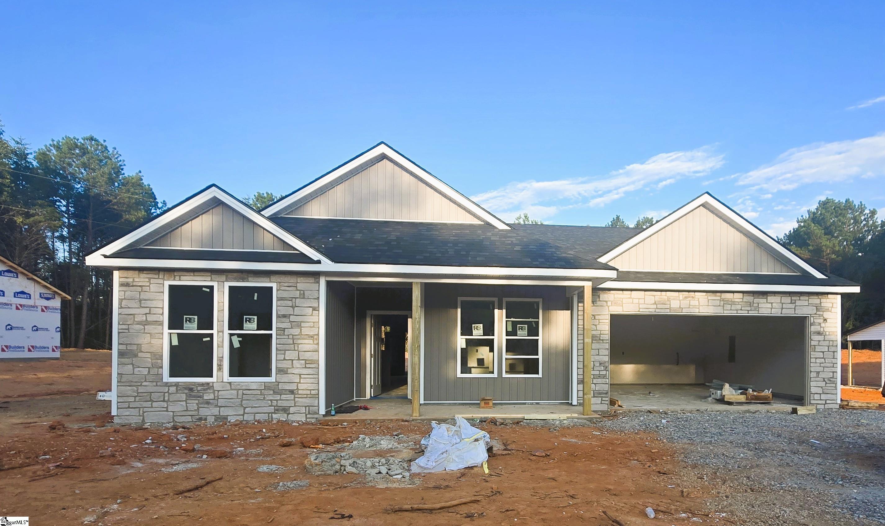 319 Gwinn Mill Road Pauline, SC 29374