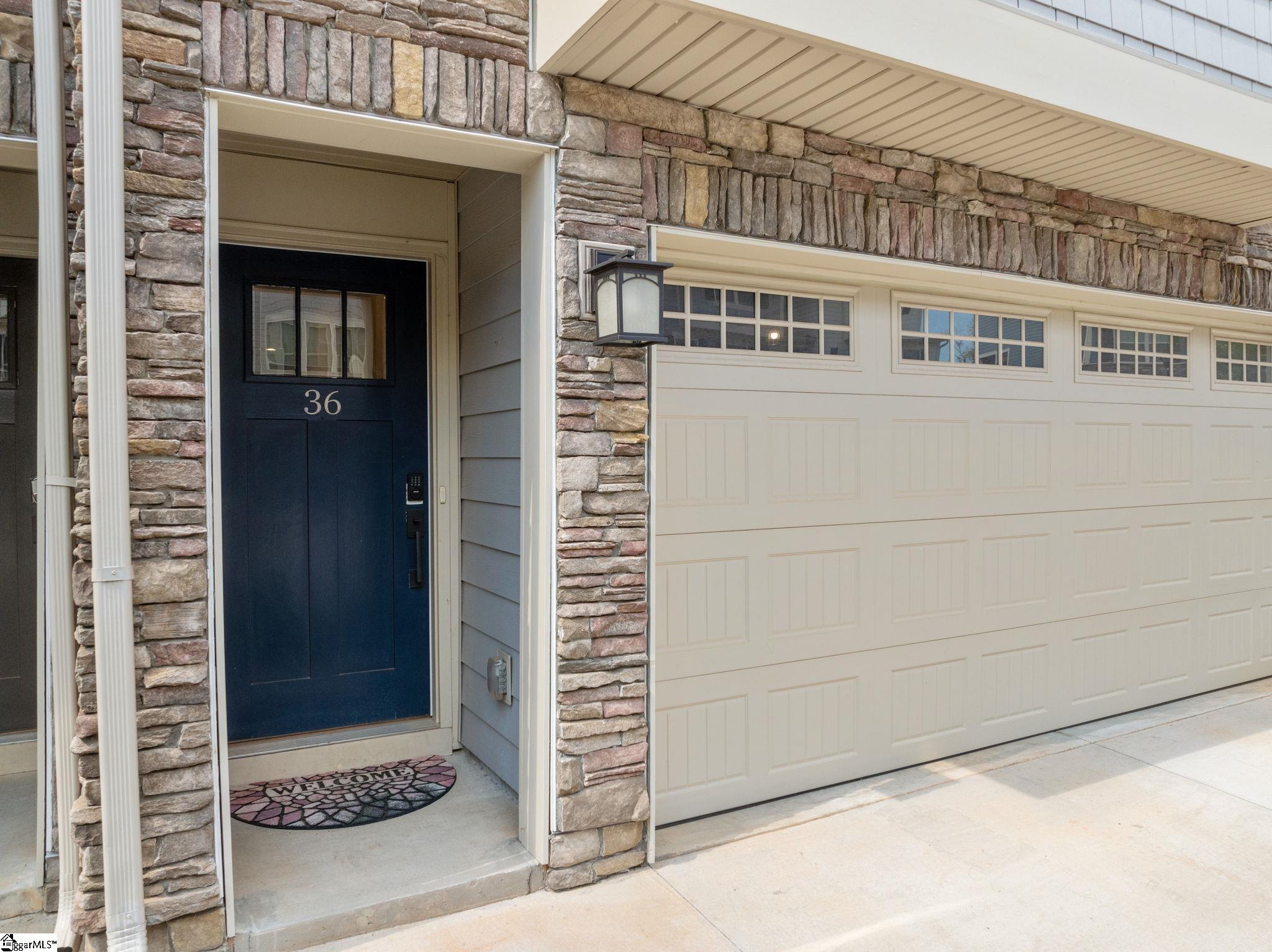 36 Copper Run Drive Greenville, SC 29607