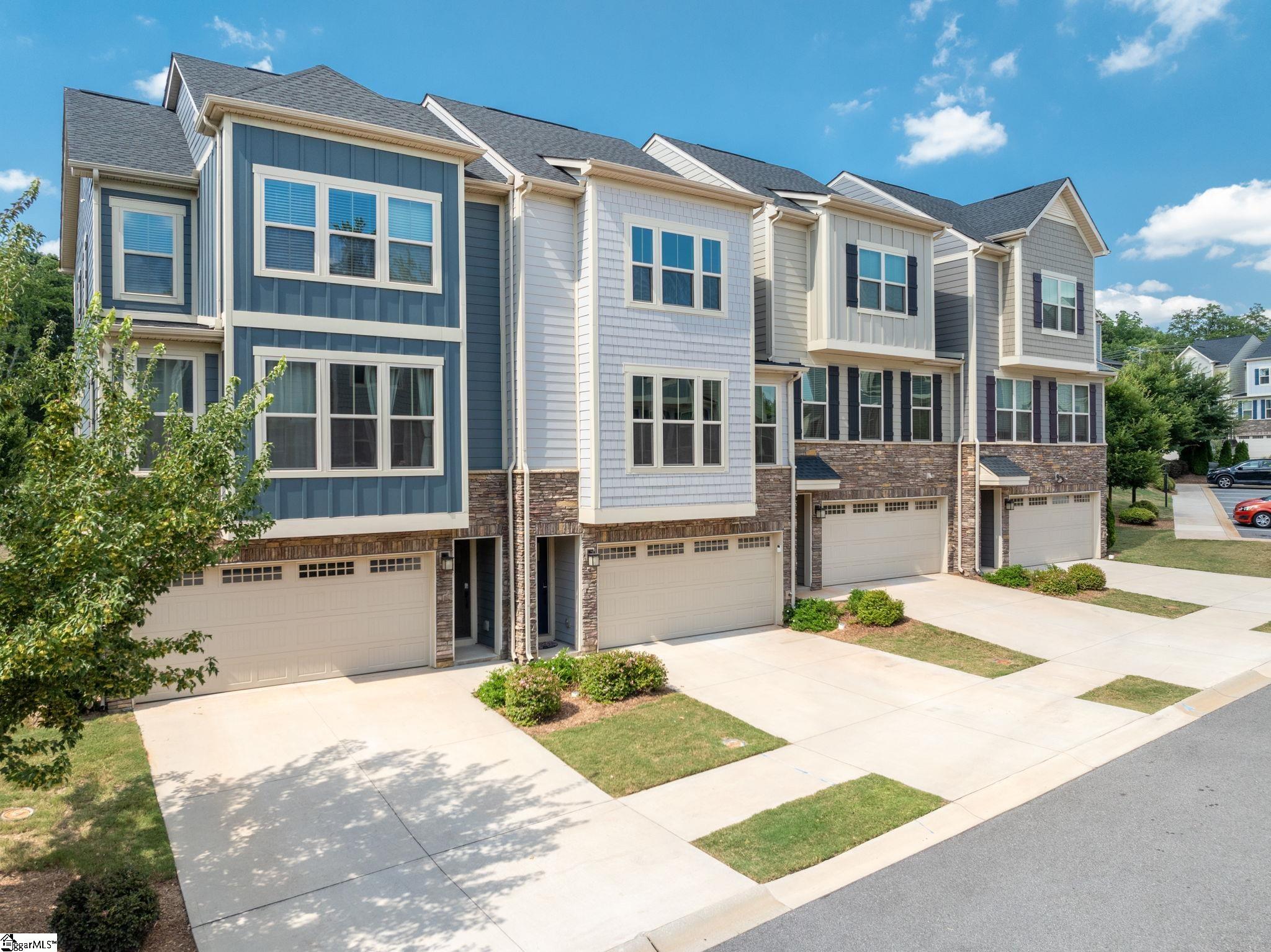 36 Copper Run Drive Greenville, SC 29607