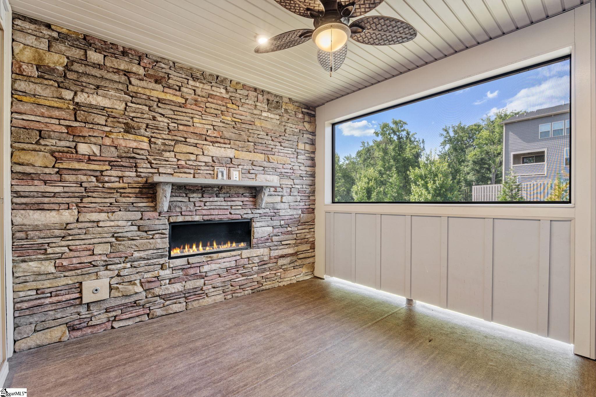 36 Copper Run Drive Greenville, SC 29607