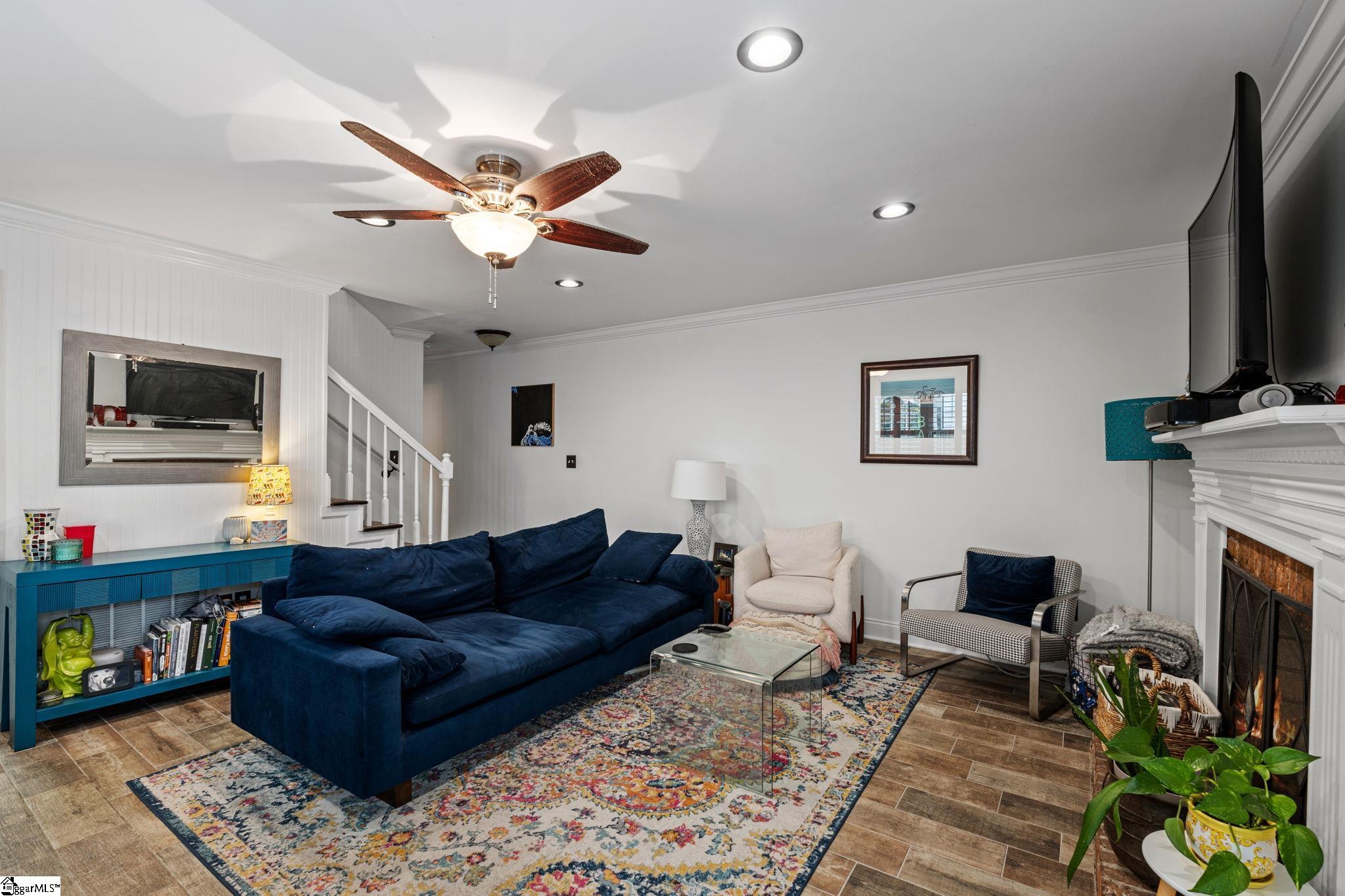 900 N Main Street UNIT Unit 7 Greenville, SC 29609