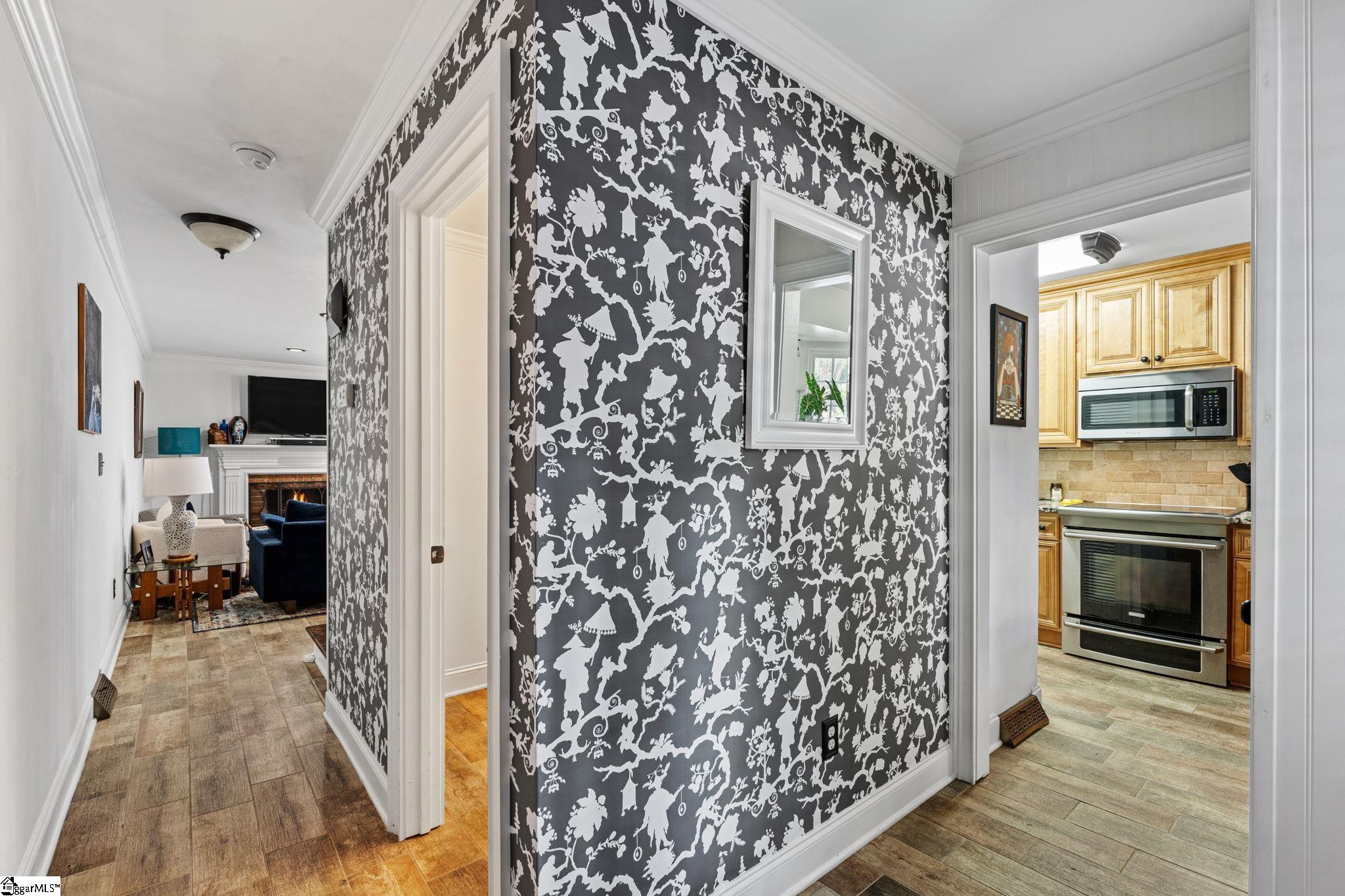 900 N Main Street UNIT Unit 7 Greenville, SC 29609