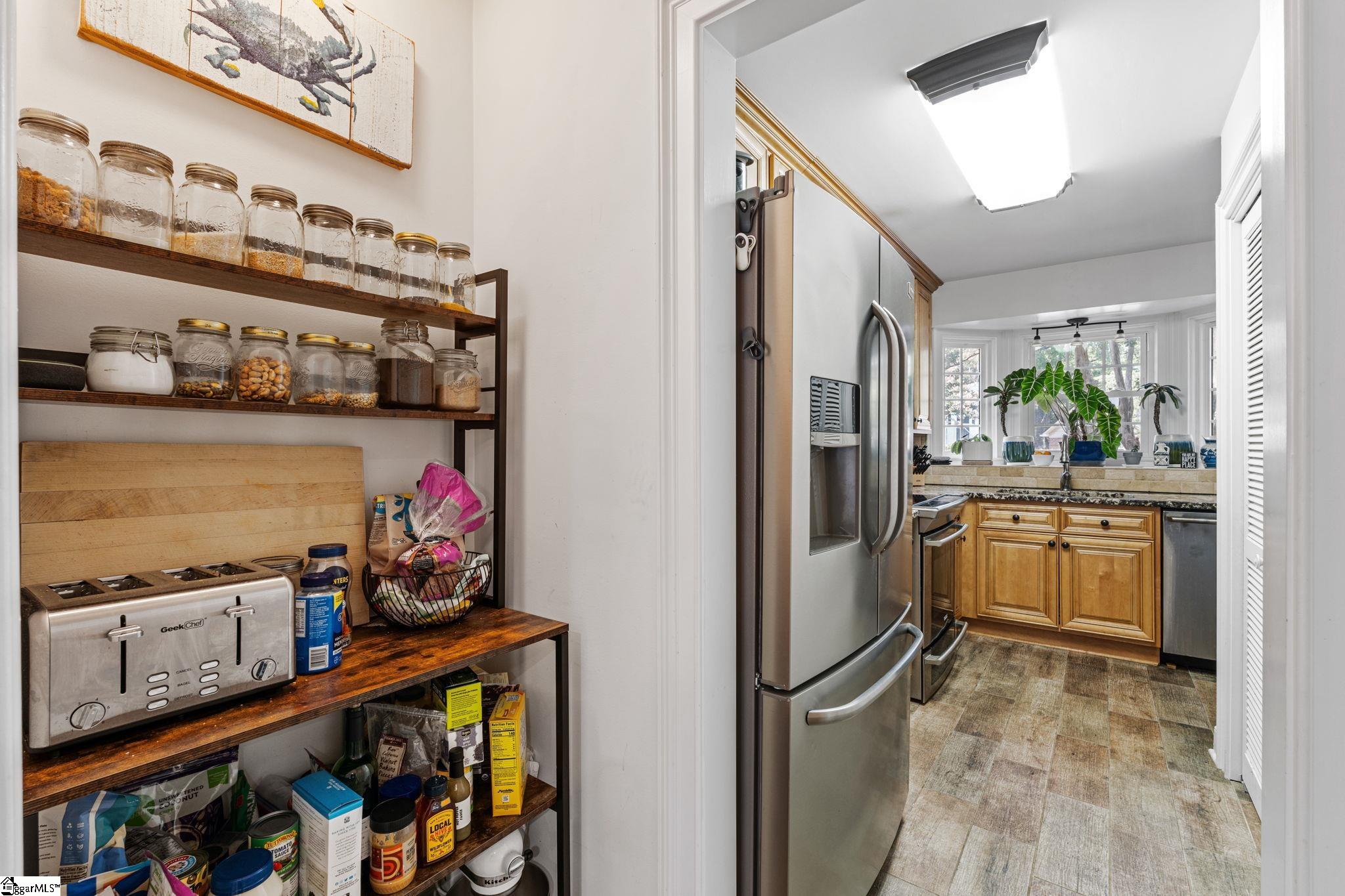 900 N Main Street UNIT Unit 7 Greenville, SC 29609