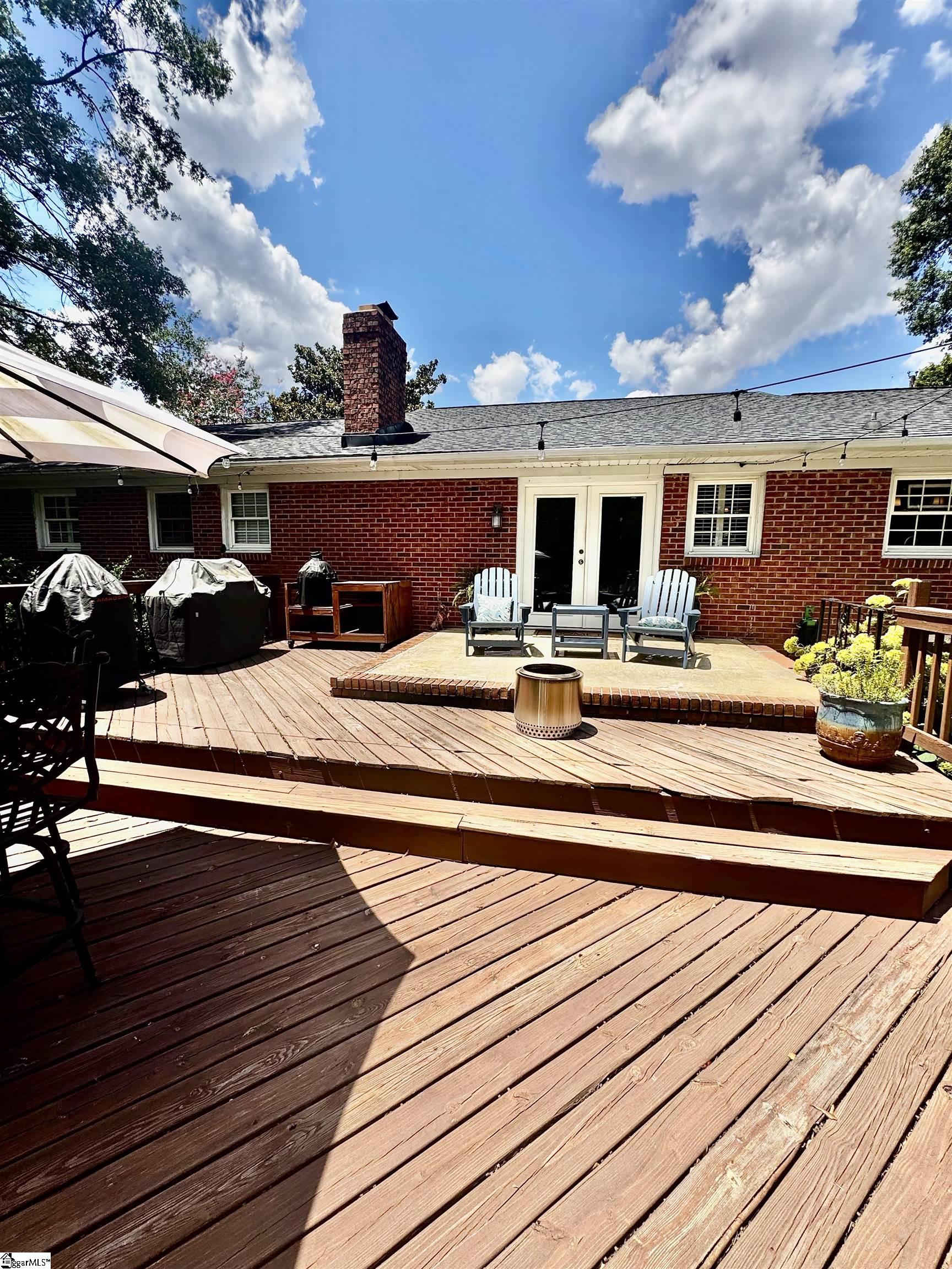 10 Dagenham Drive Greenville, SC 29615