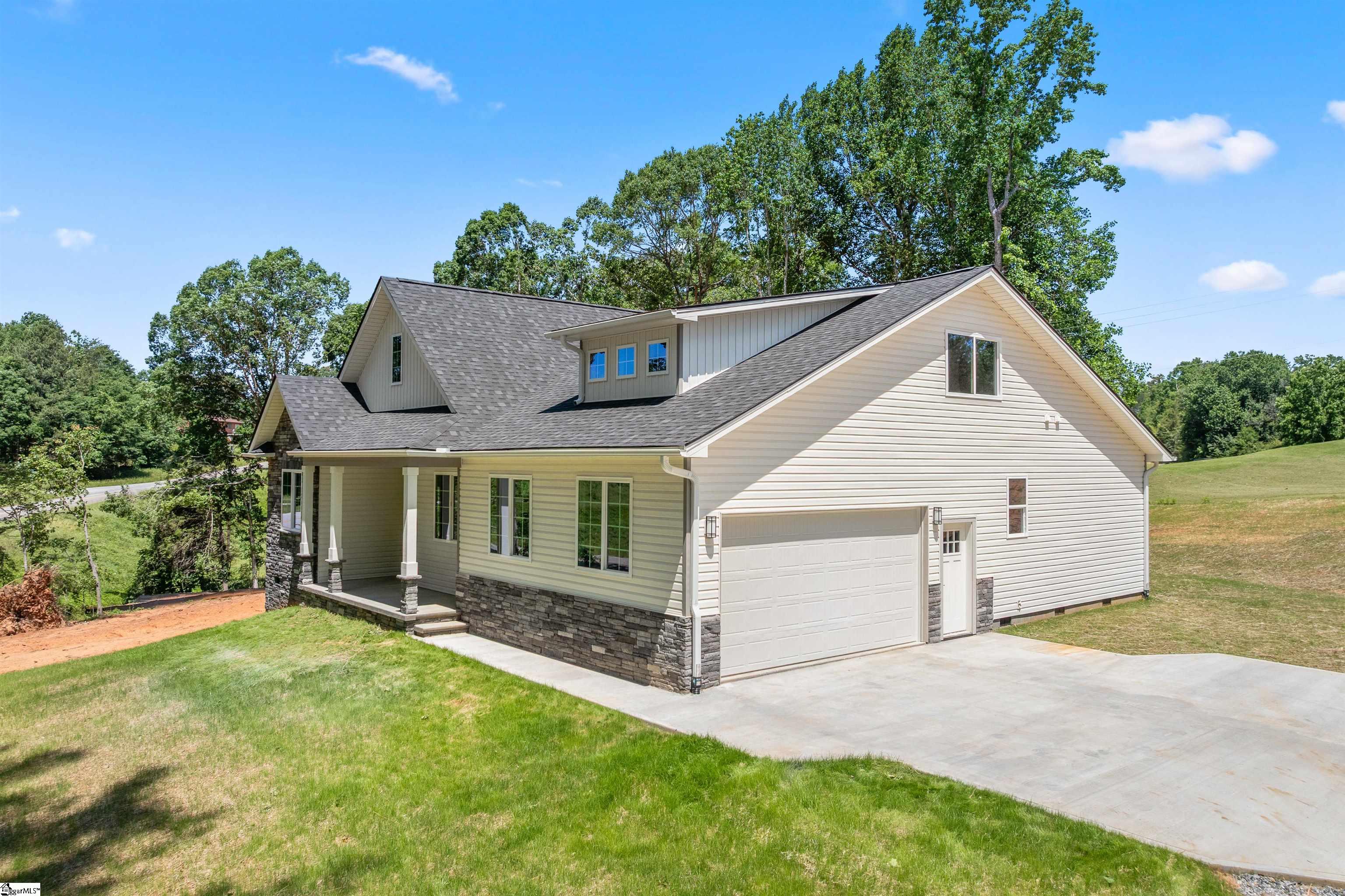 3135 E Croft Circle Spartanburg, SC 29302