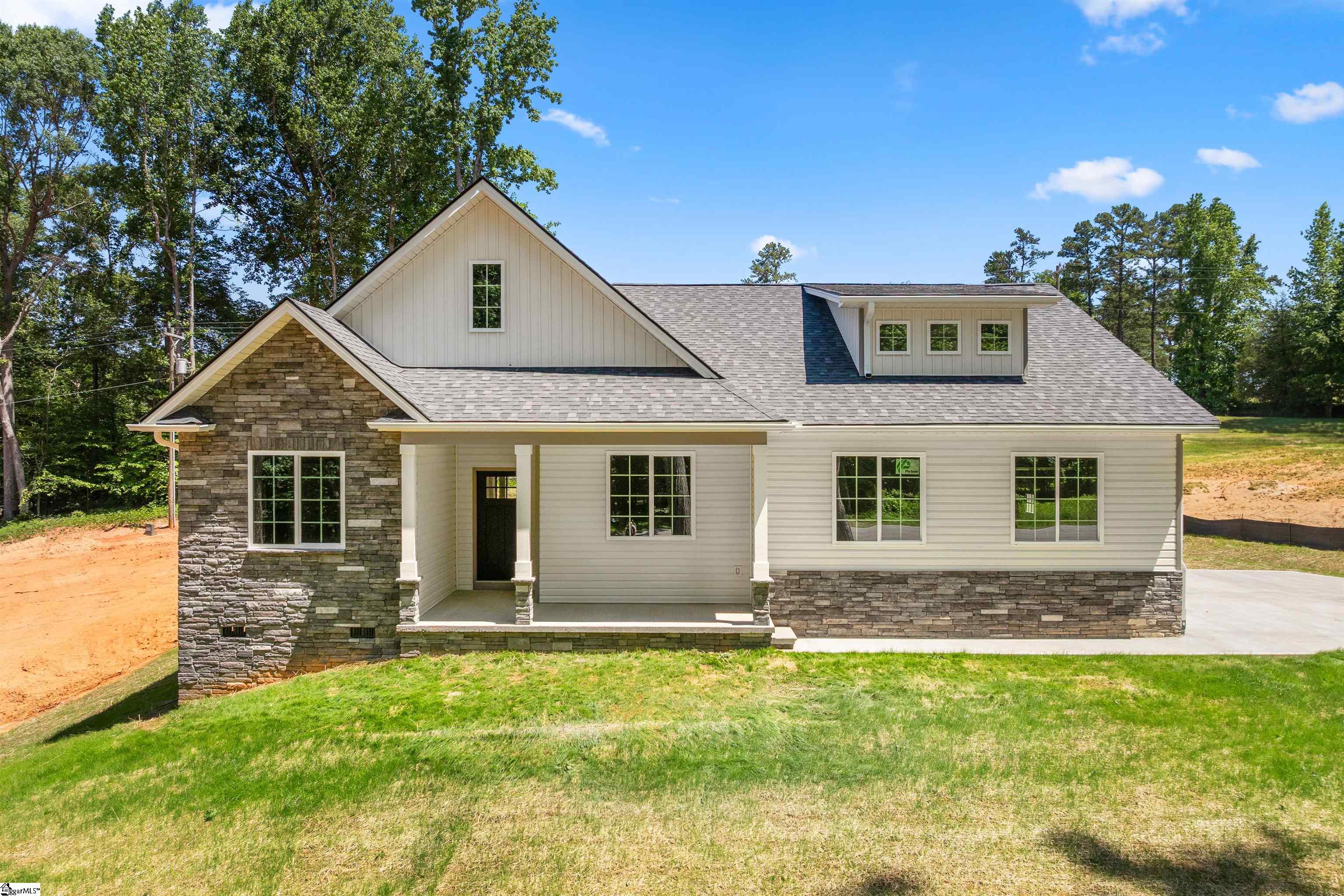 3135 E Croft Circle Spartanburg, SC 29302