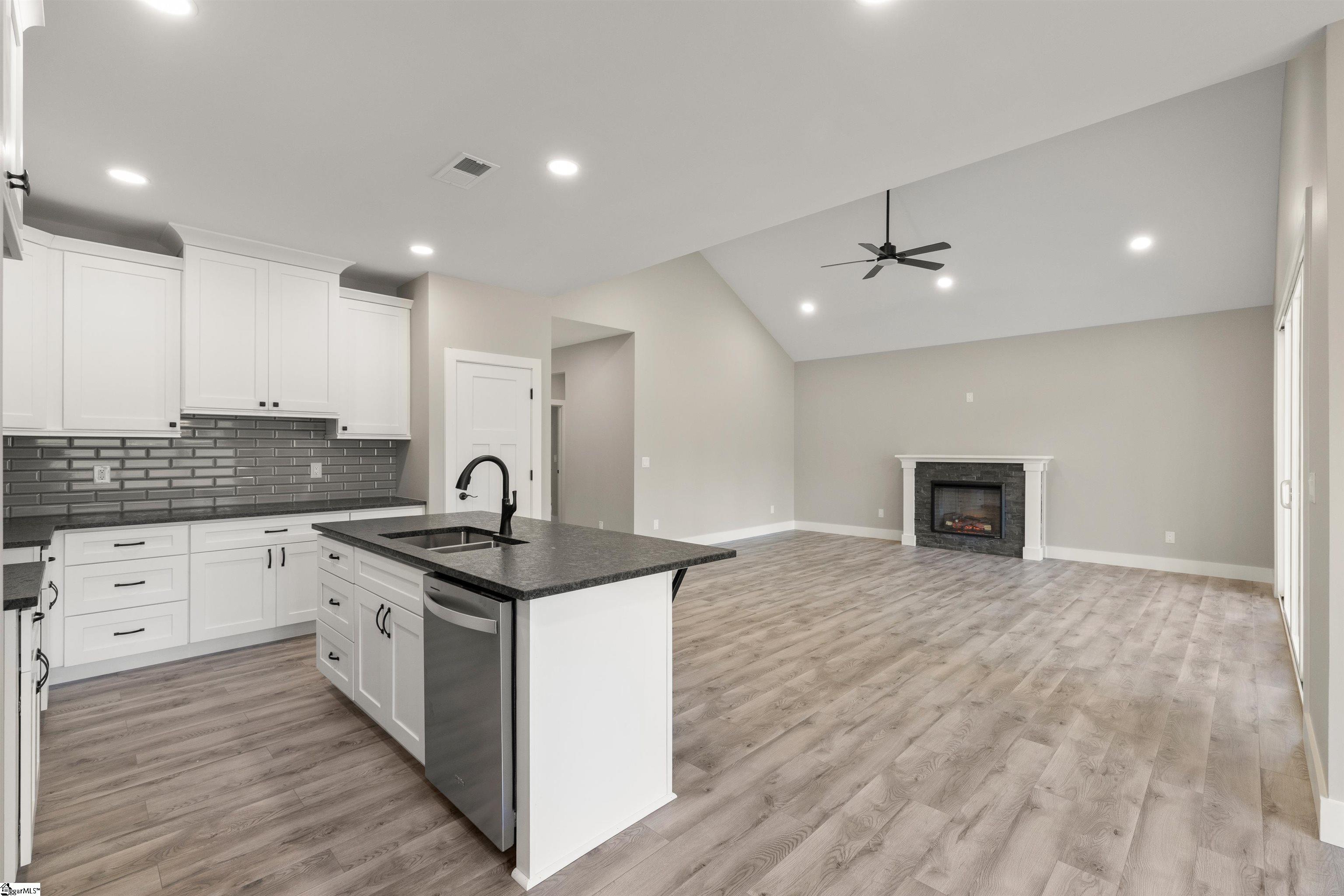 3135 E Croft Circle Spartanburg, SC 29302