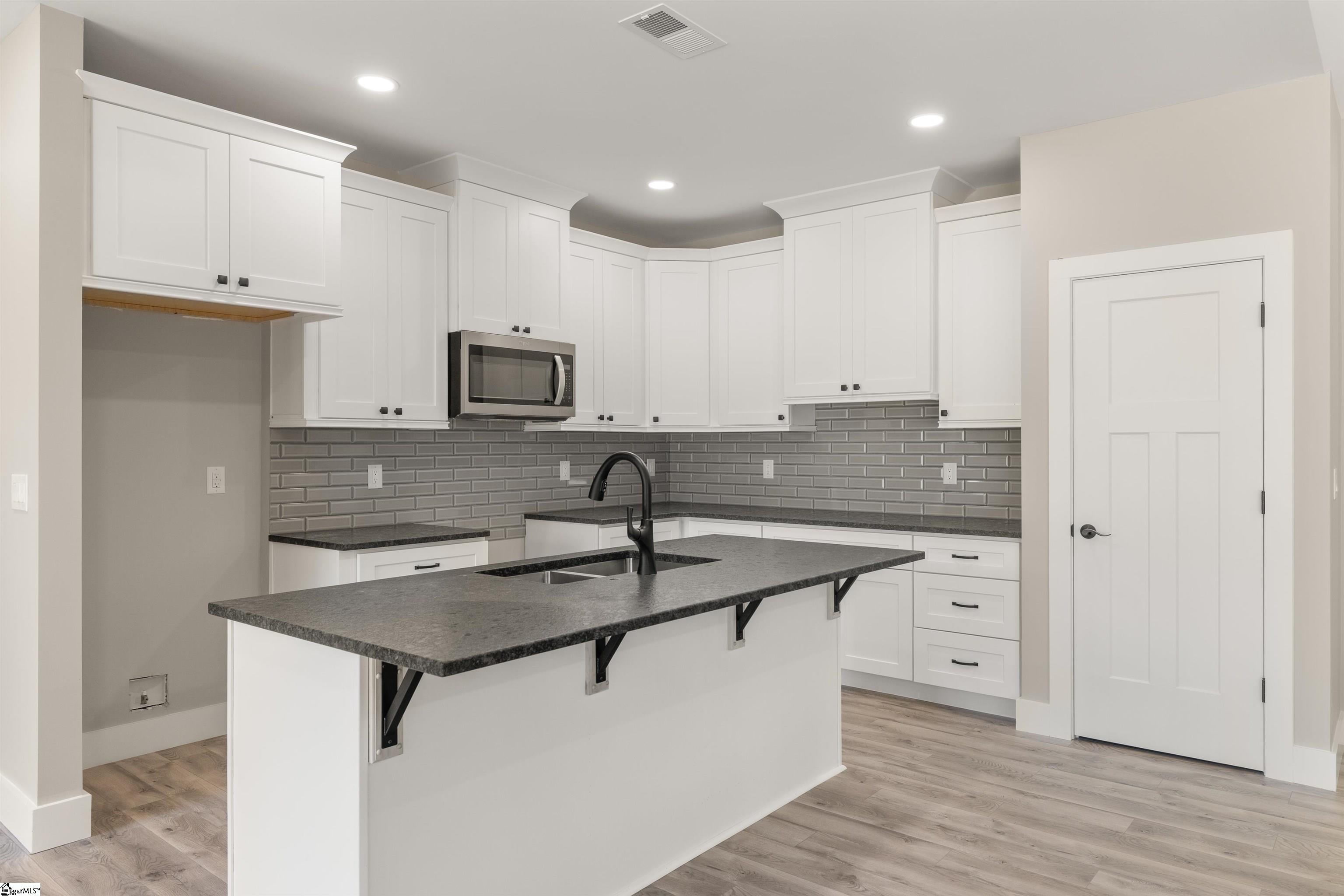 3135 E Croft Circle Spartanburg, SC 29302