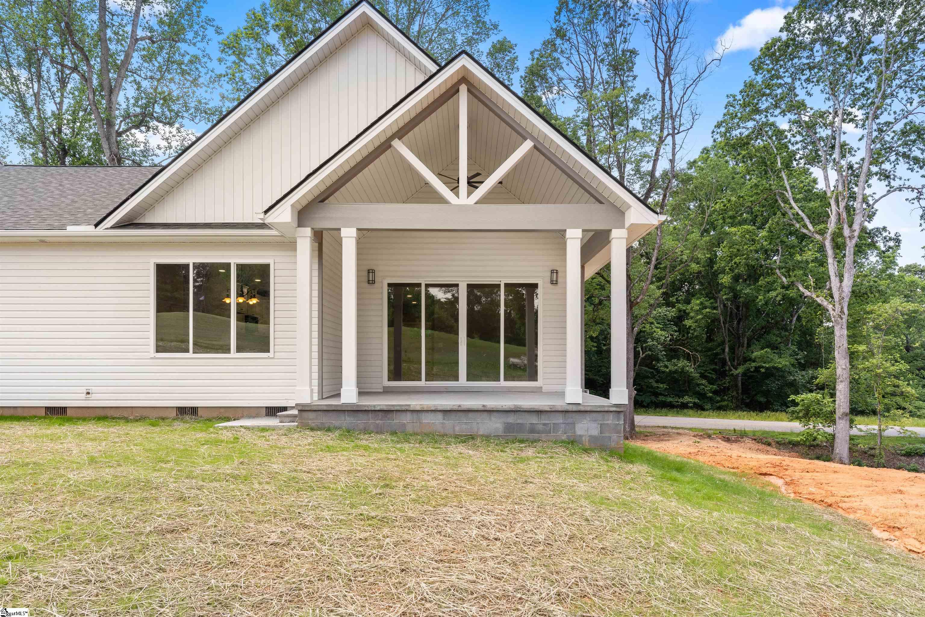 3135 E Croft Circle Spartanburg, SC 29302