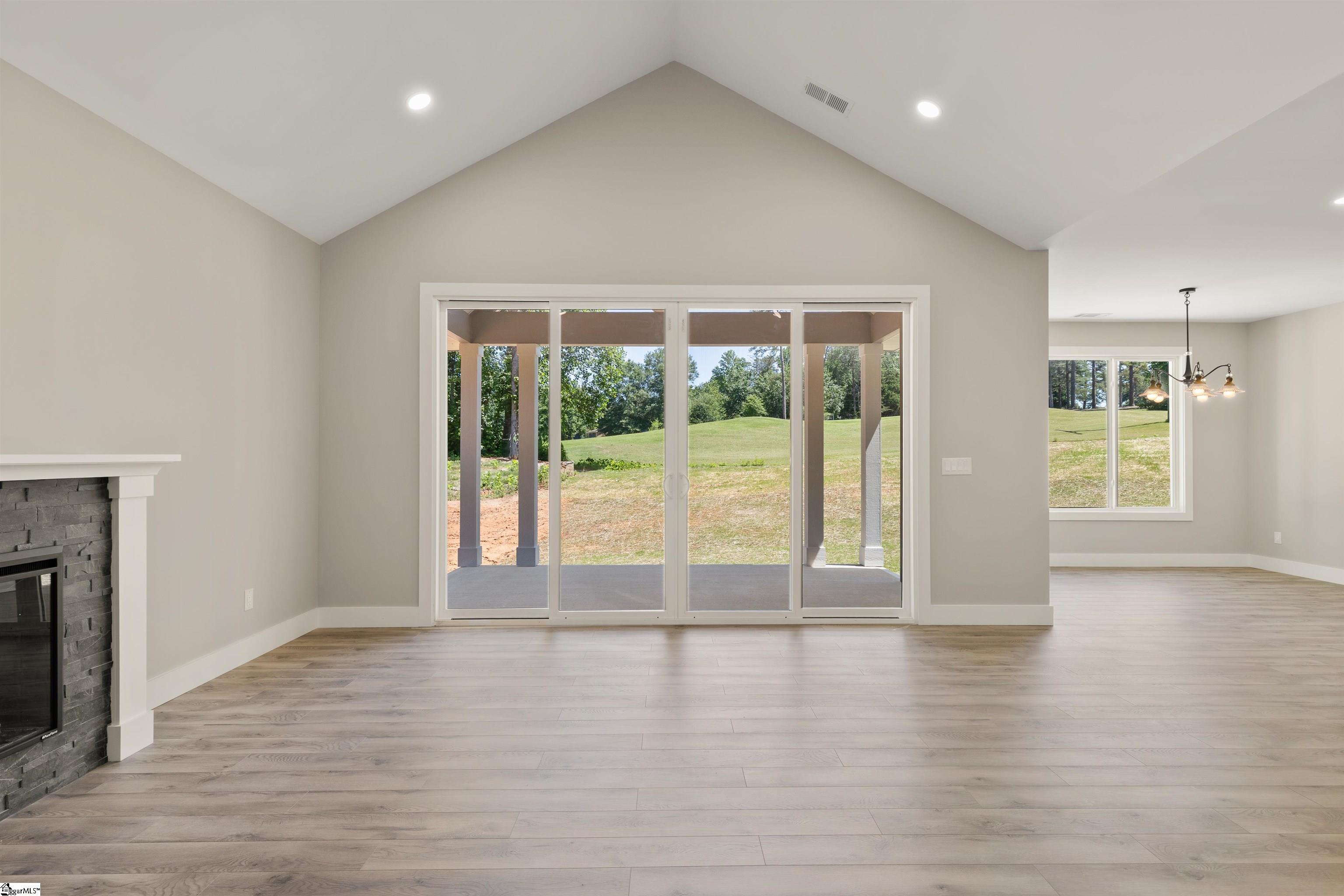 3135 E Croft Circle Spartanburg, SC 29302