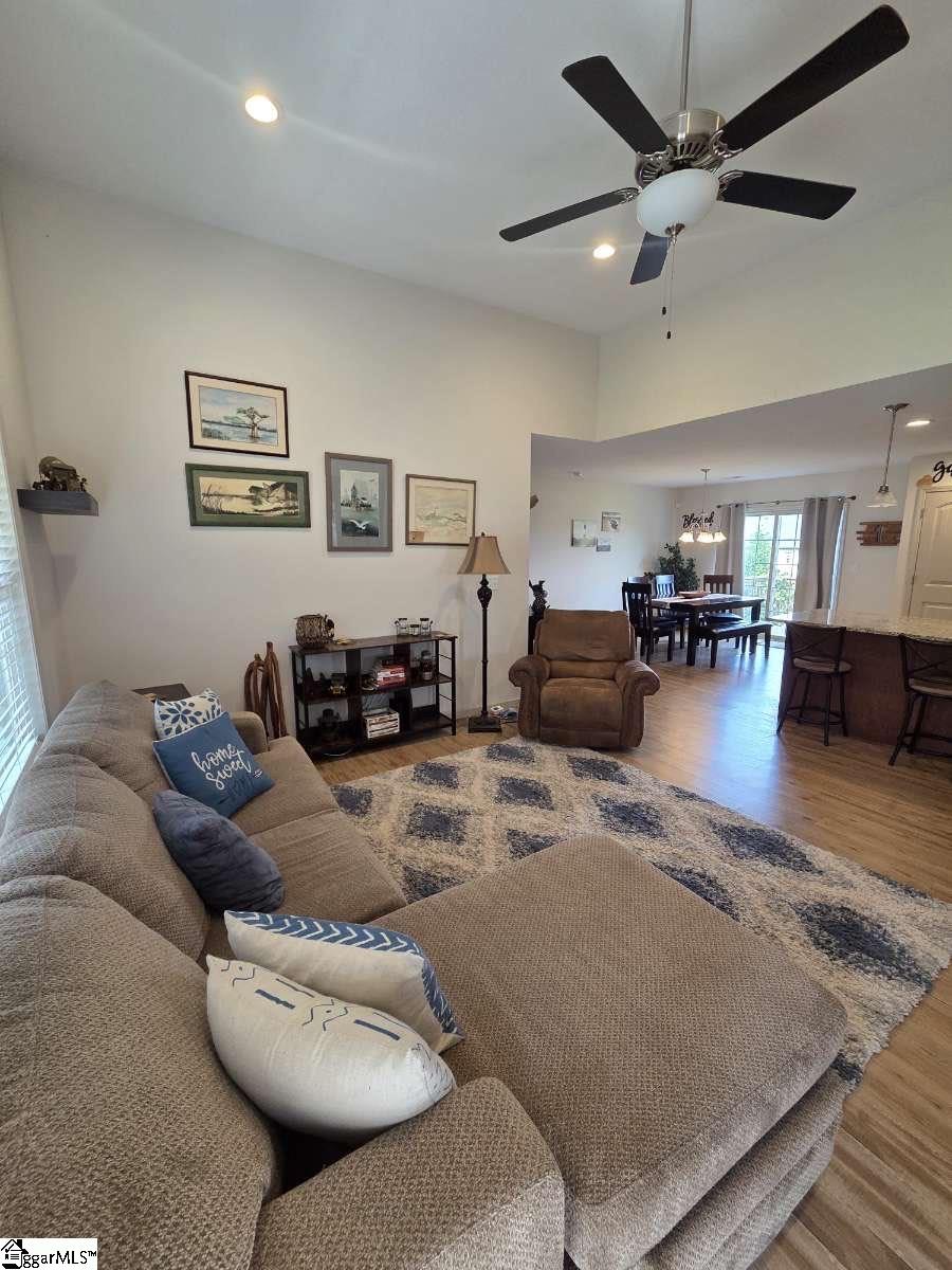 217 Lockeland Park Drive Greenville, SC 29681