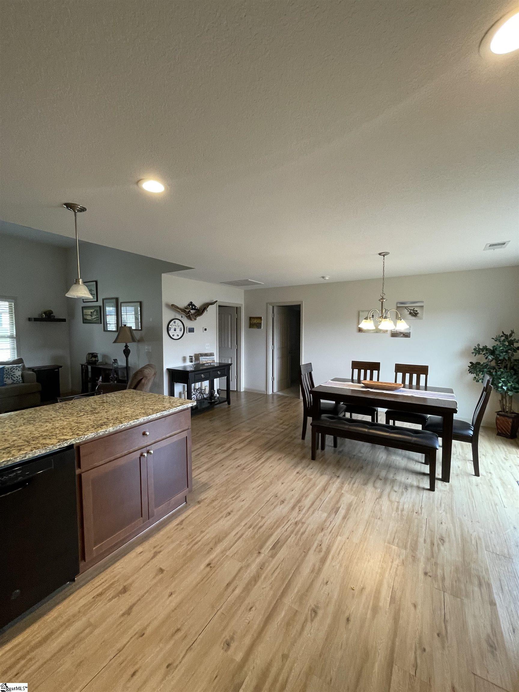 217 Lockeland Park Drive Simpsonville, SC 29681