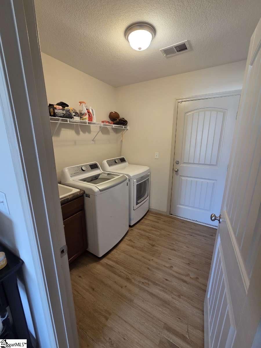 217 Lockeland Park Drive Greenville, SC 29681