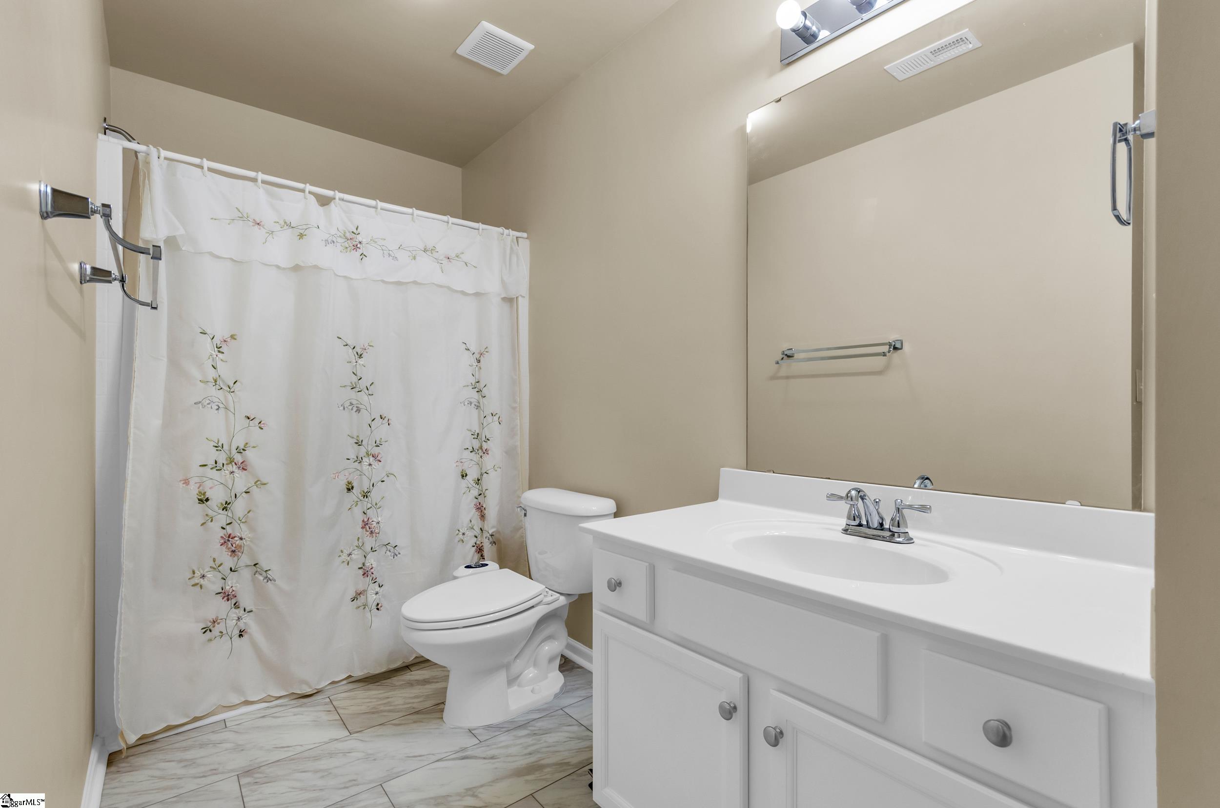 315 Hunslet Way Simpsonville, SC 29680