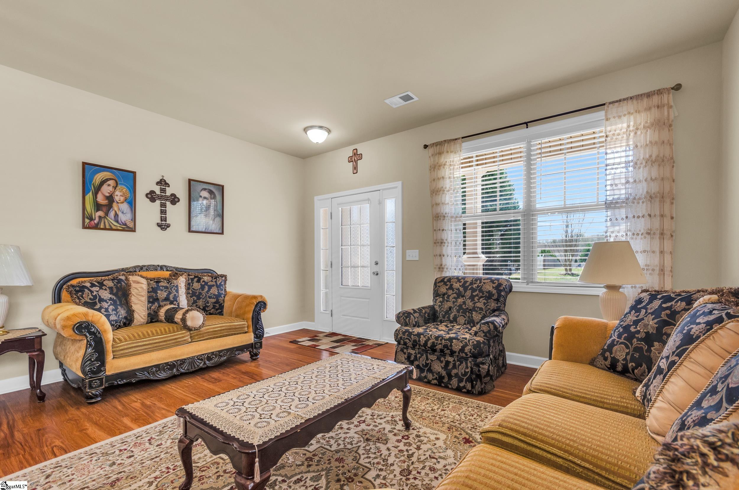 315 Hunslet Way Simpsonville, SC 29680