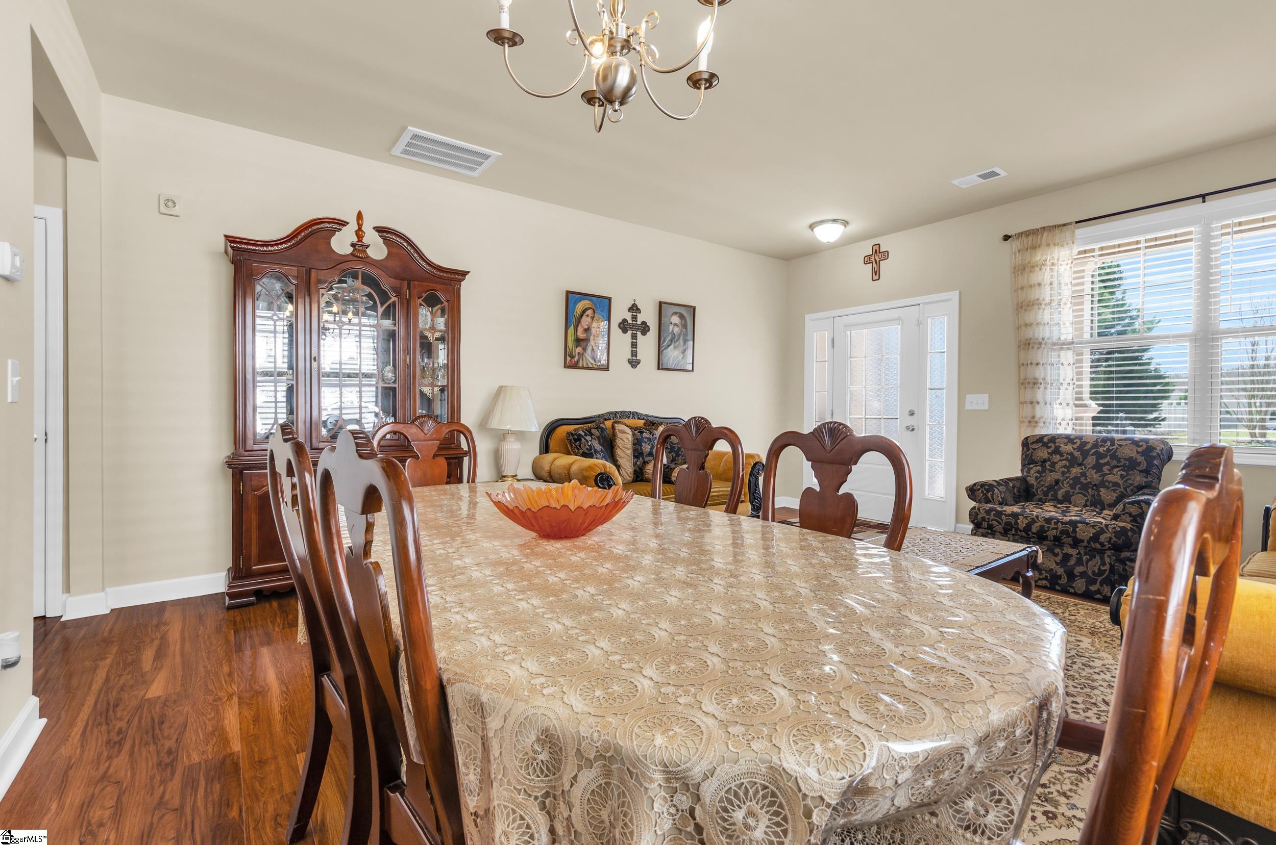 315 Hunslet Way Simpsonville, SC 29680