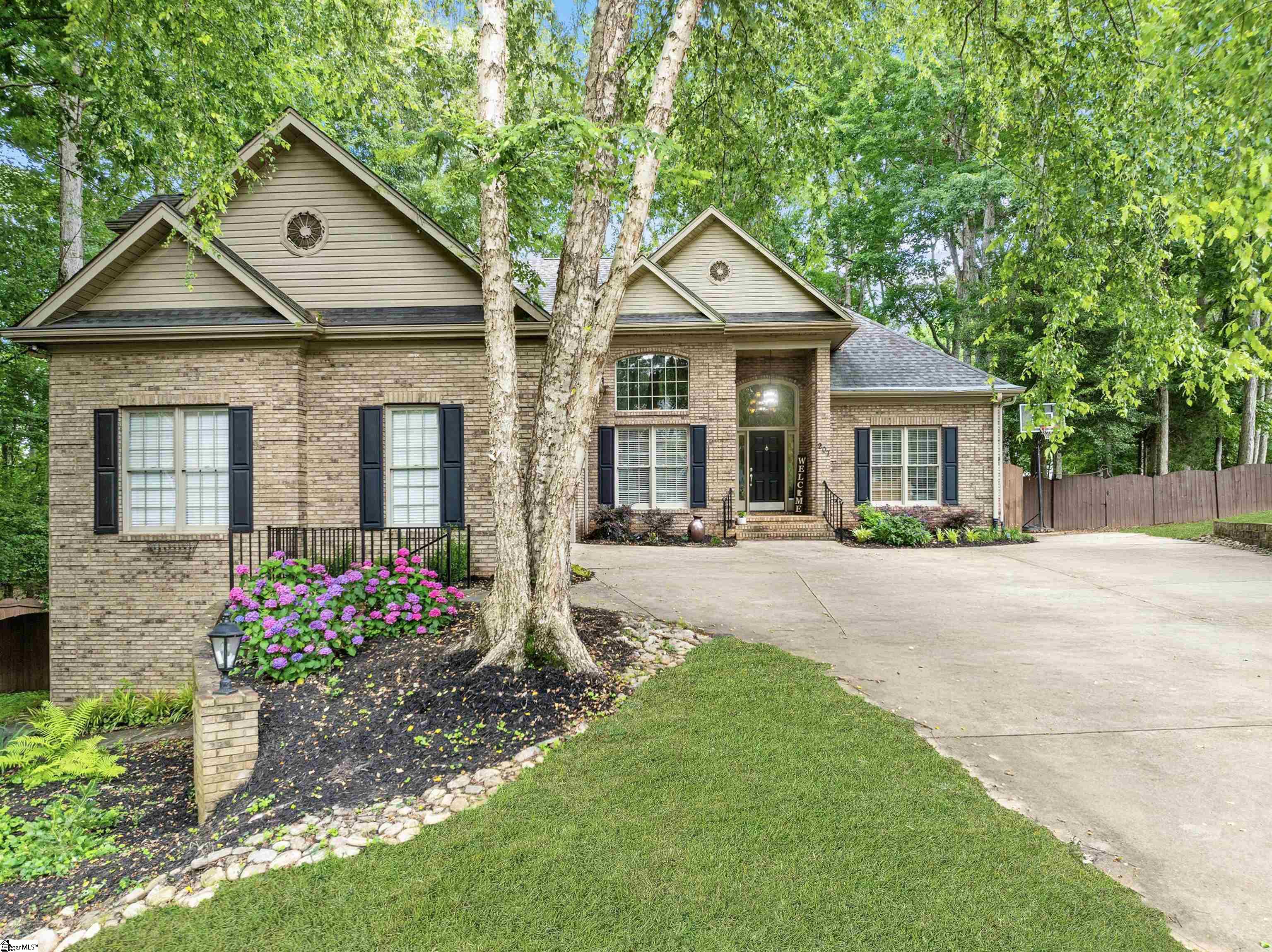 207 Player Way Simpsonville, SC 29681