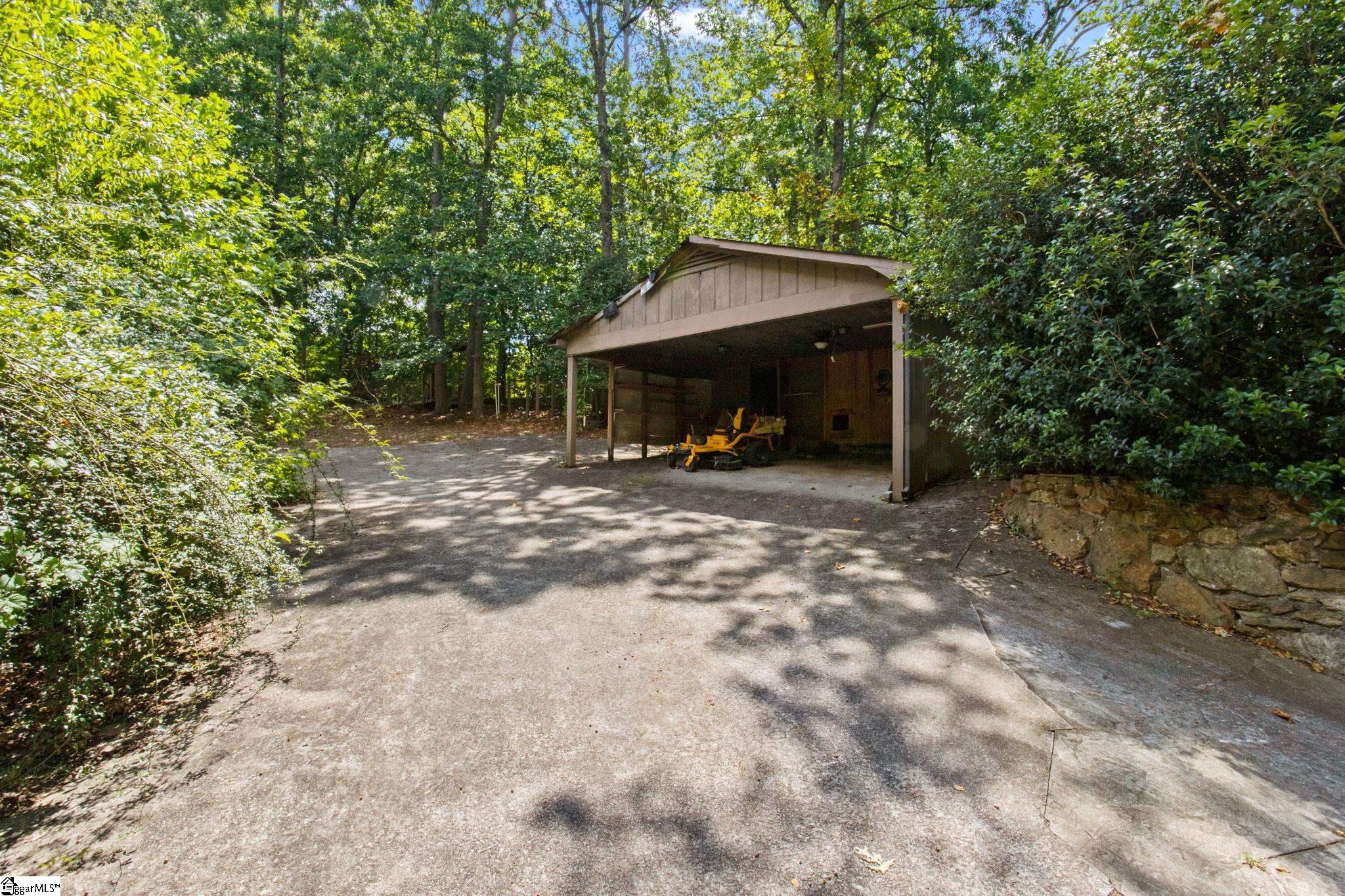 467 Henderson Road Greenville, SC 29607