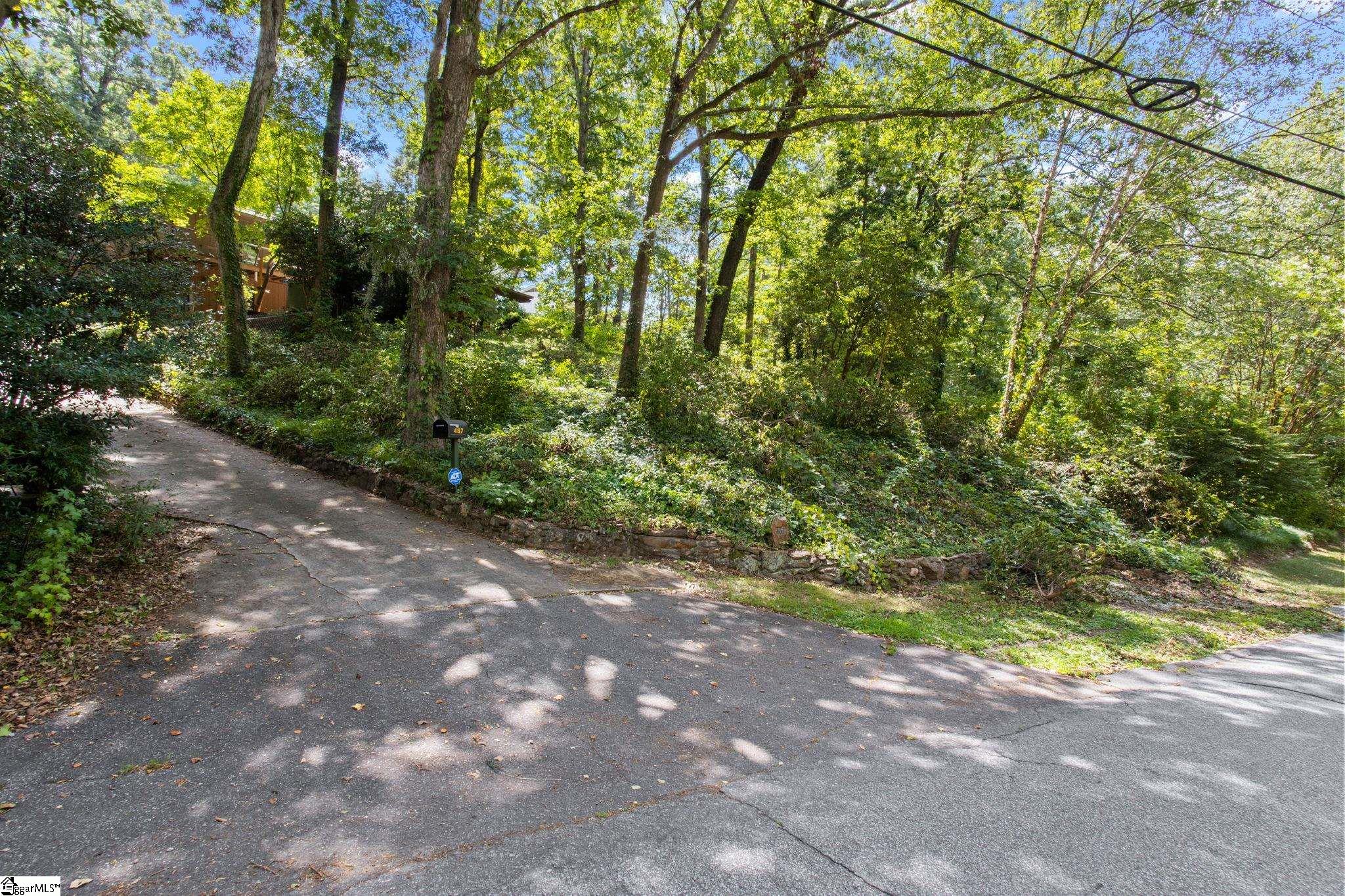 467 Henderson Road Greenville, SC 29607