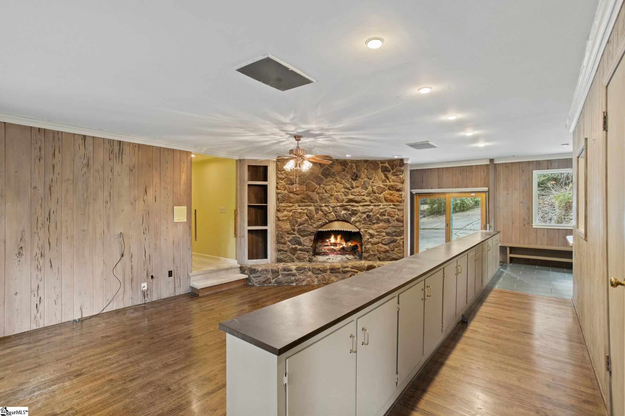 467 Henderson Road Greenville, SC 29607