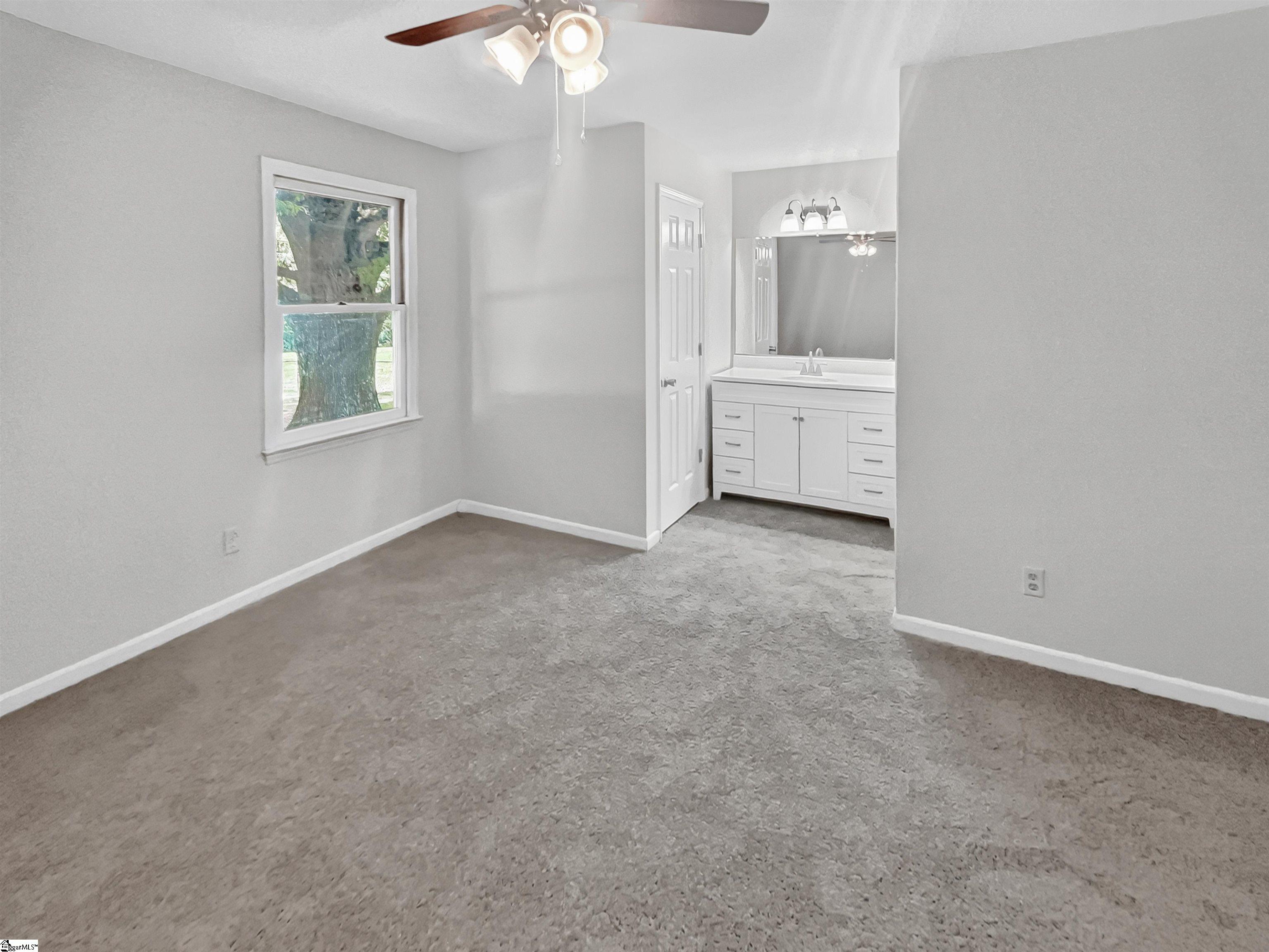 208 Mason Road Boiling Springs, SC 29316