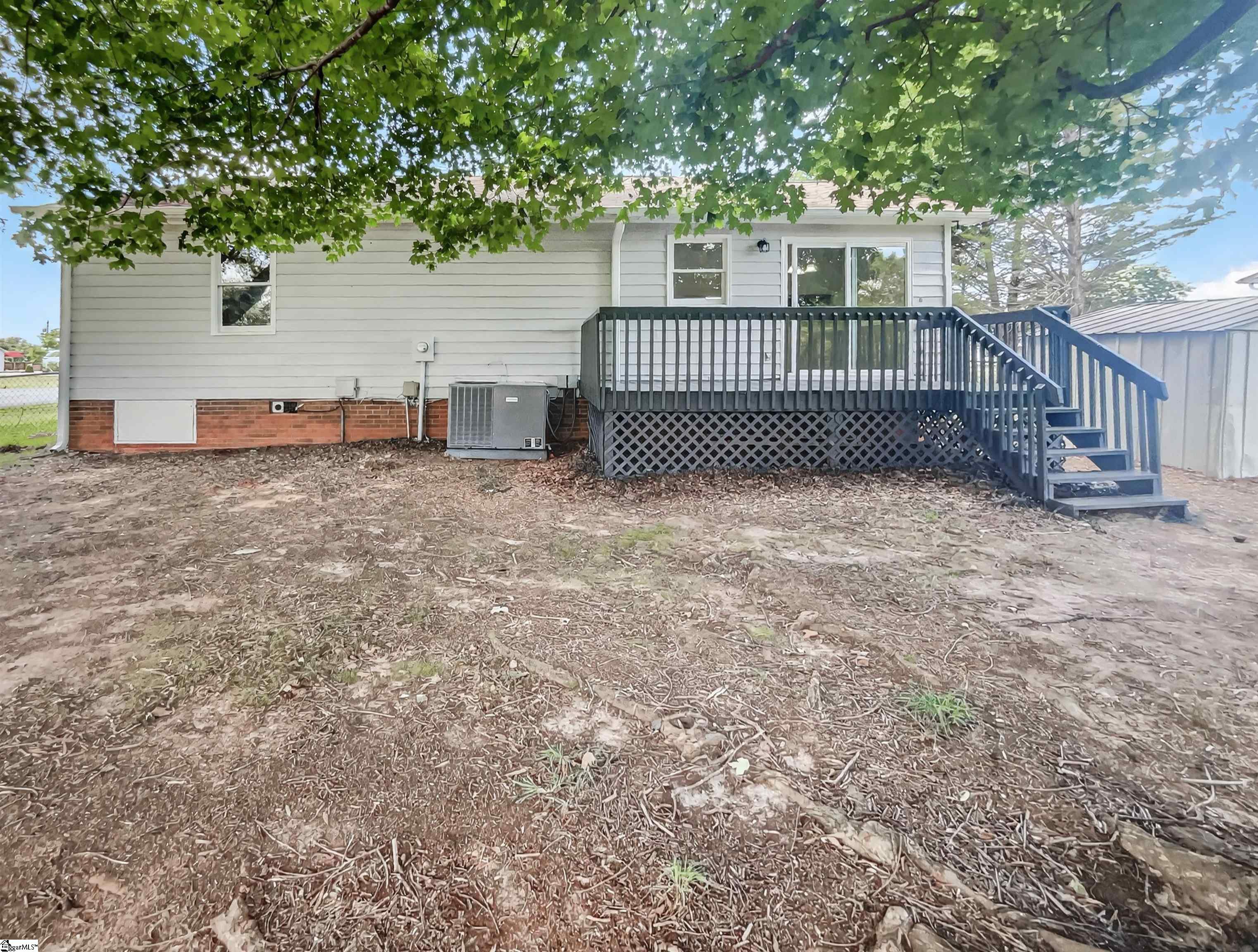 208 Mason Road Boiling Springs, SC 29316
