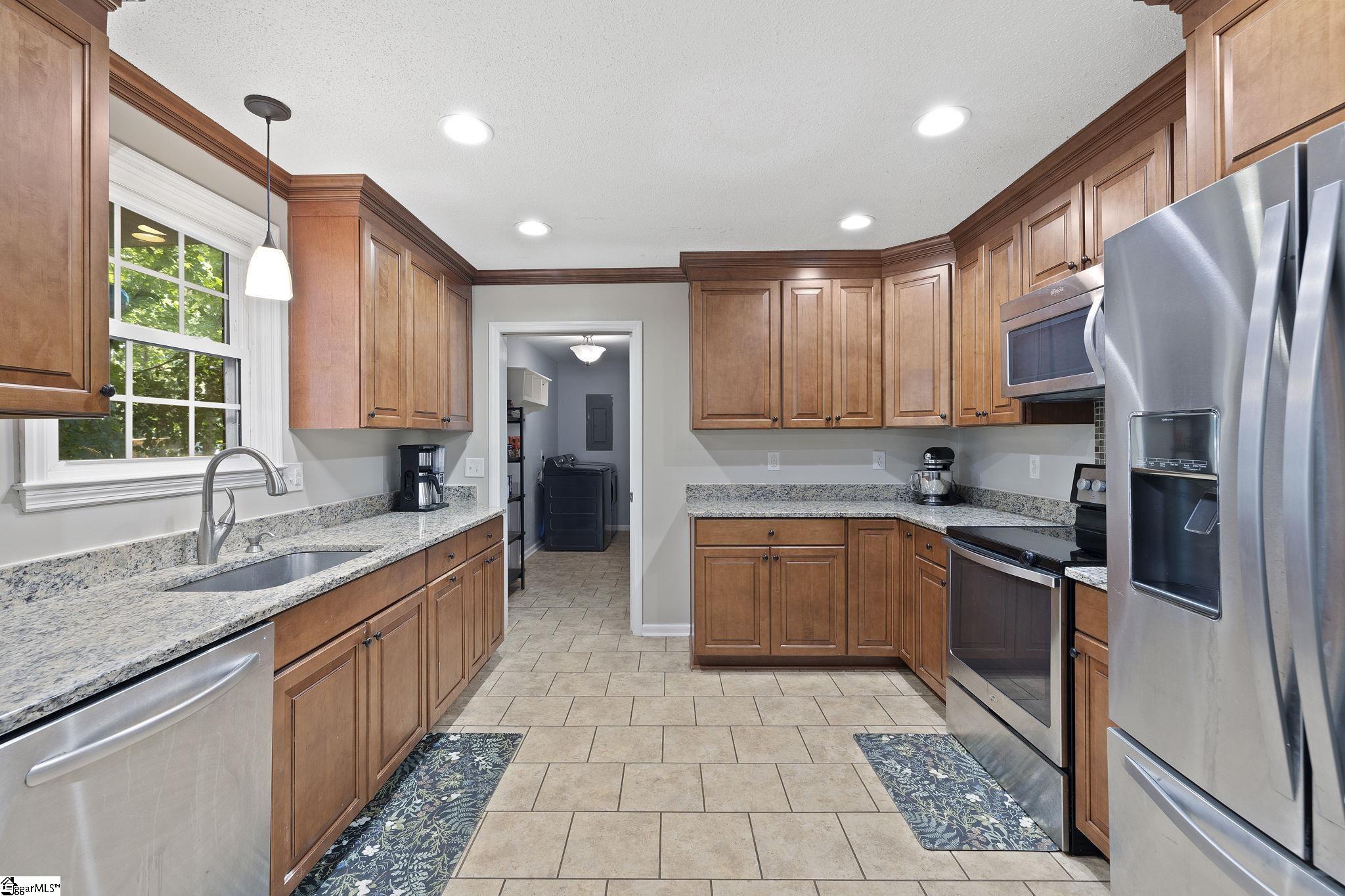 132 Black Road Simpsonville, SC 29680