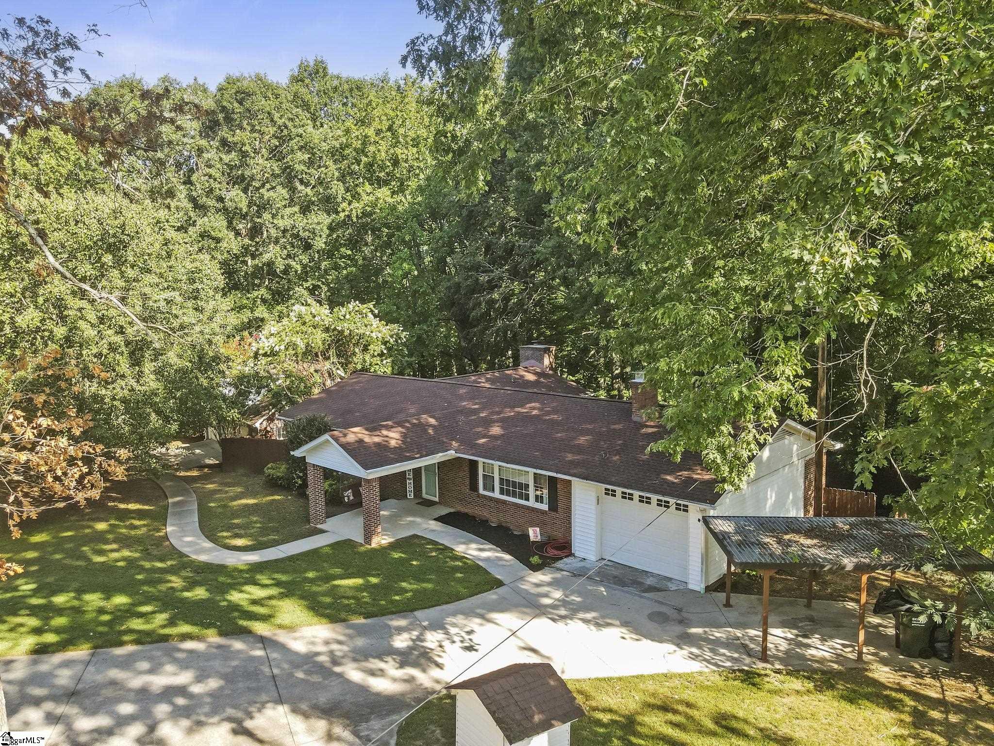 132 Black Road Simpsonville, SC 29680